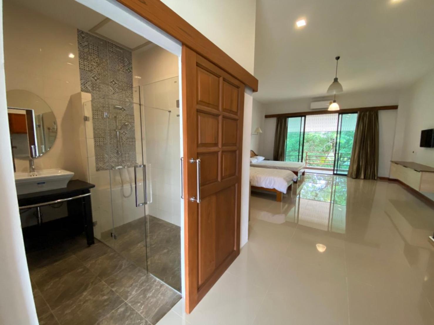 Damnoen Care Resort