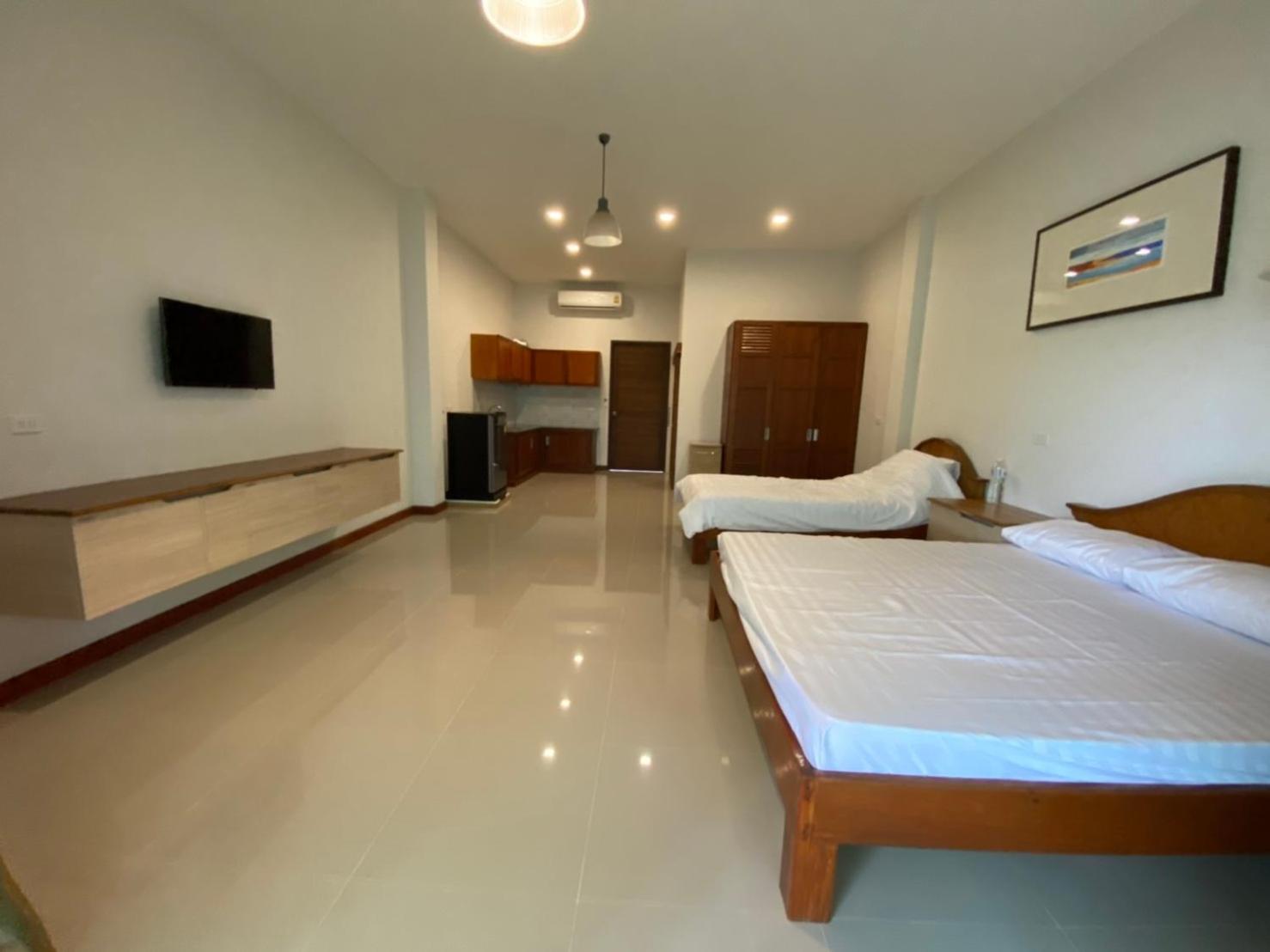 Damnoen Care Resort