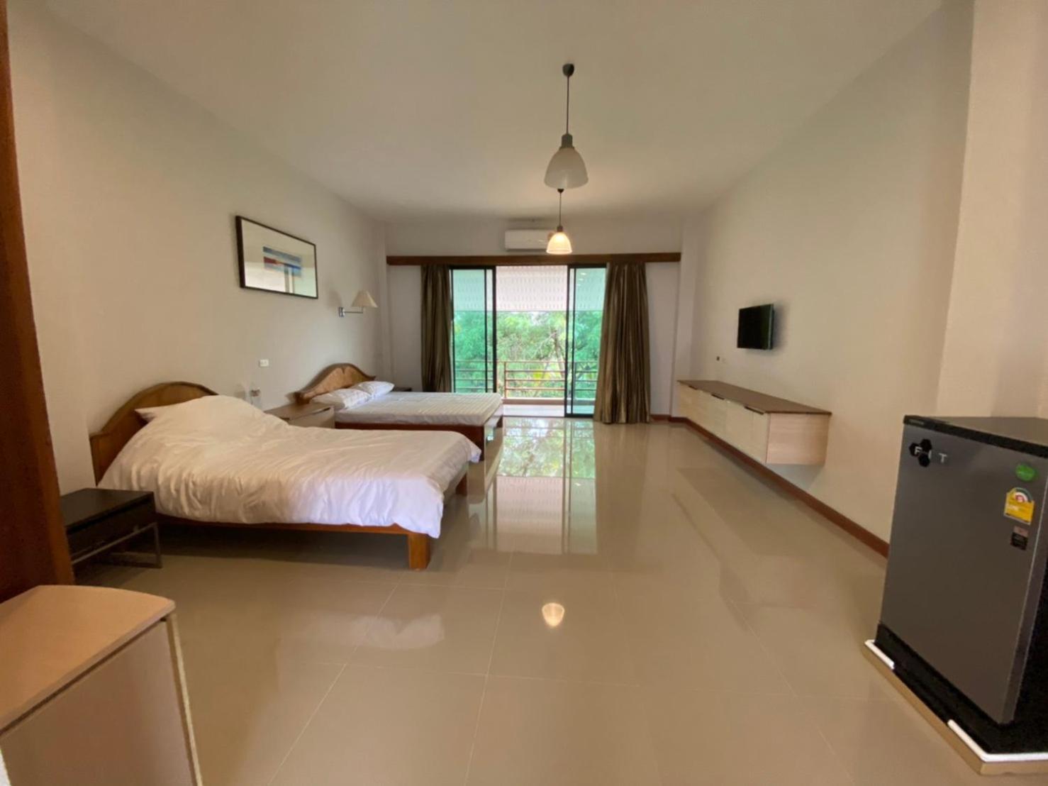 Damnoen Care Resort
