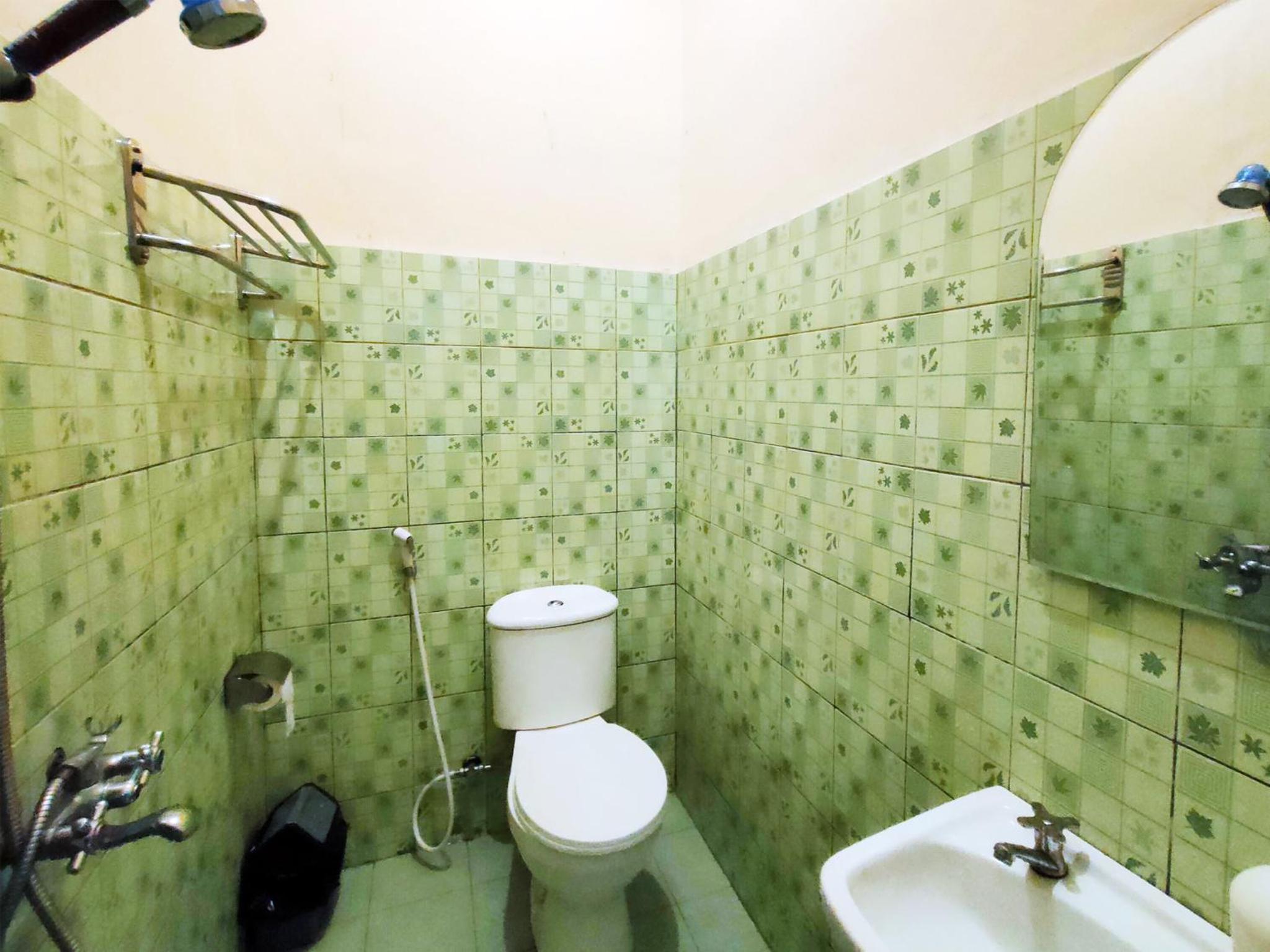 Photo 10