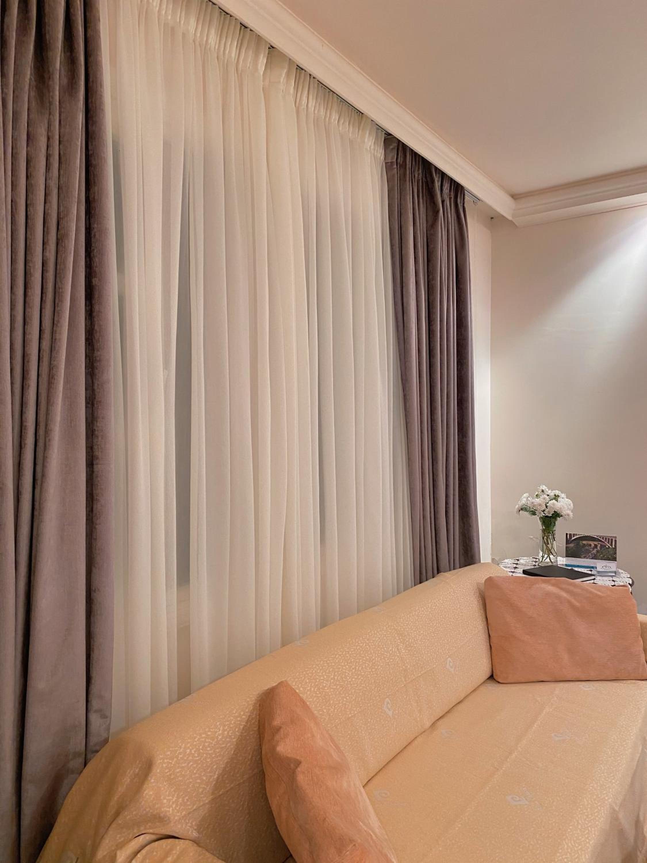 Pendeli's Luxury