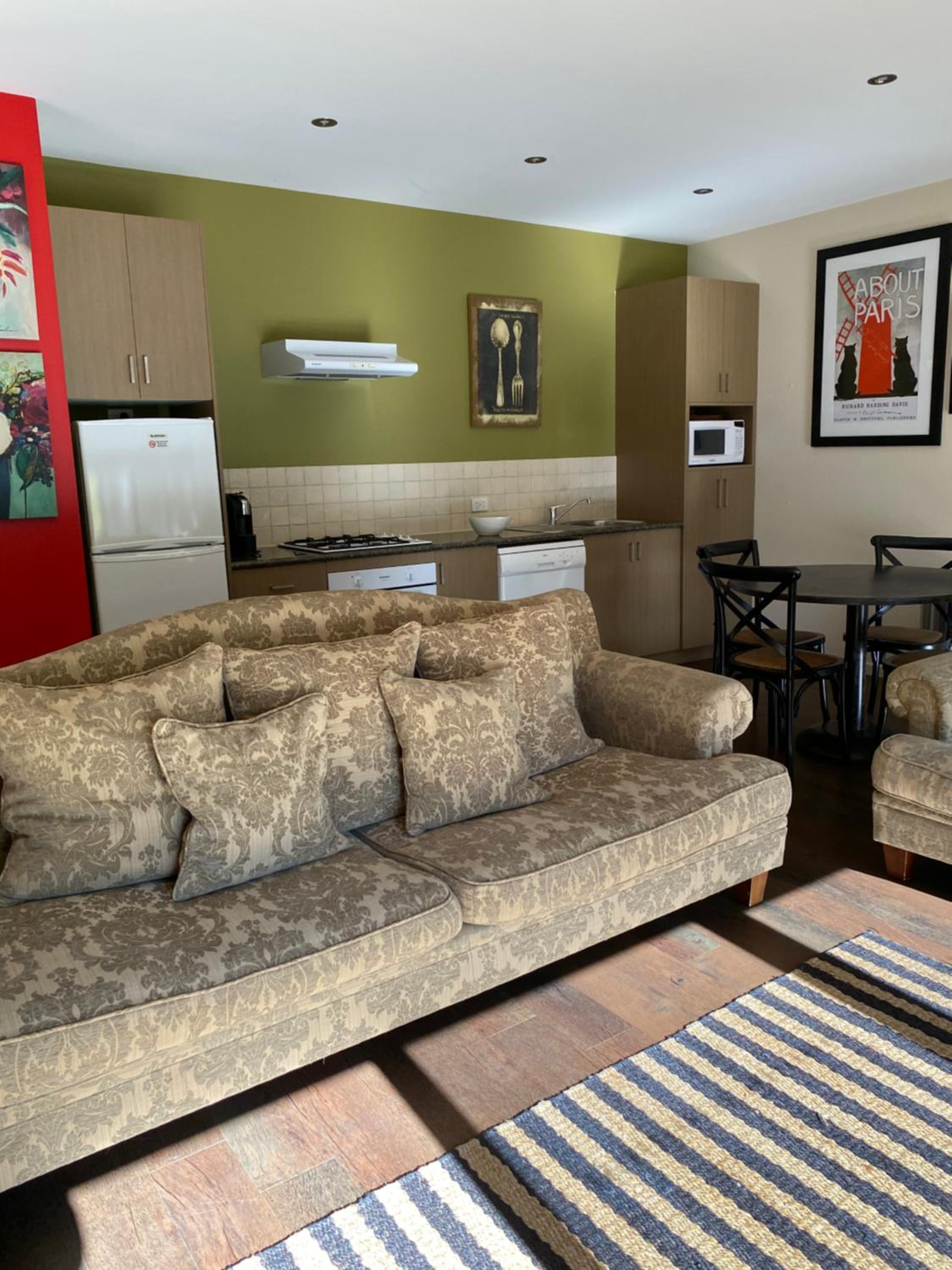 Adelphi Apartment 4