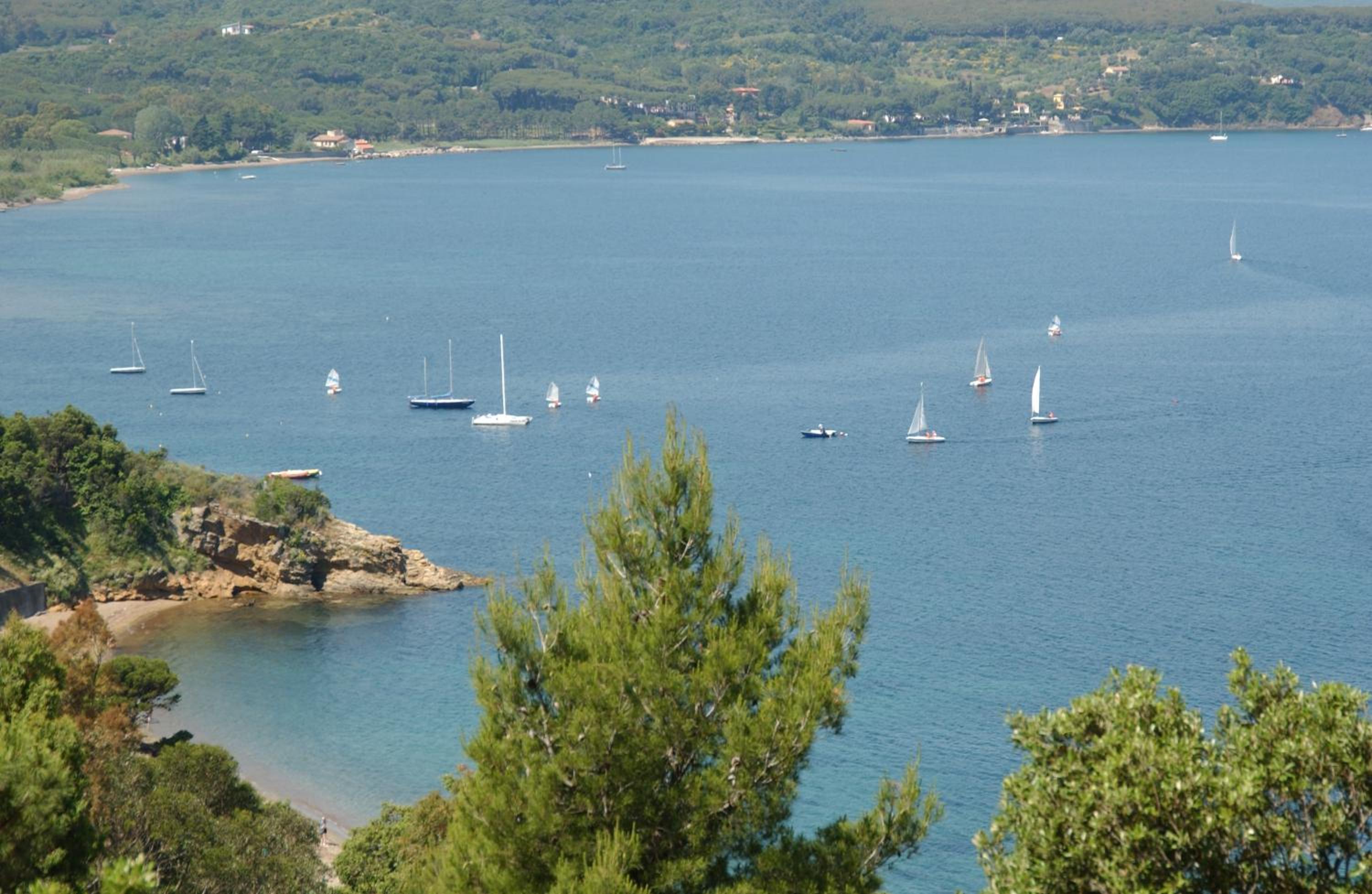 Camping Village Rosselba Le Palme view 4