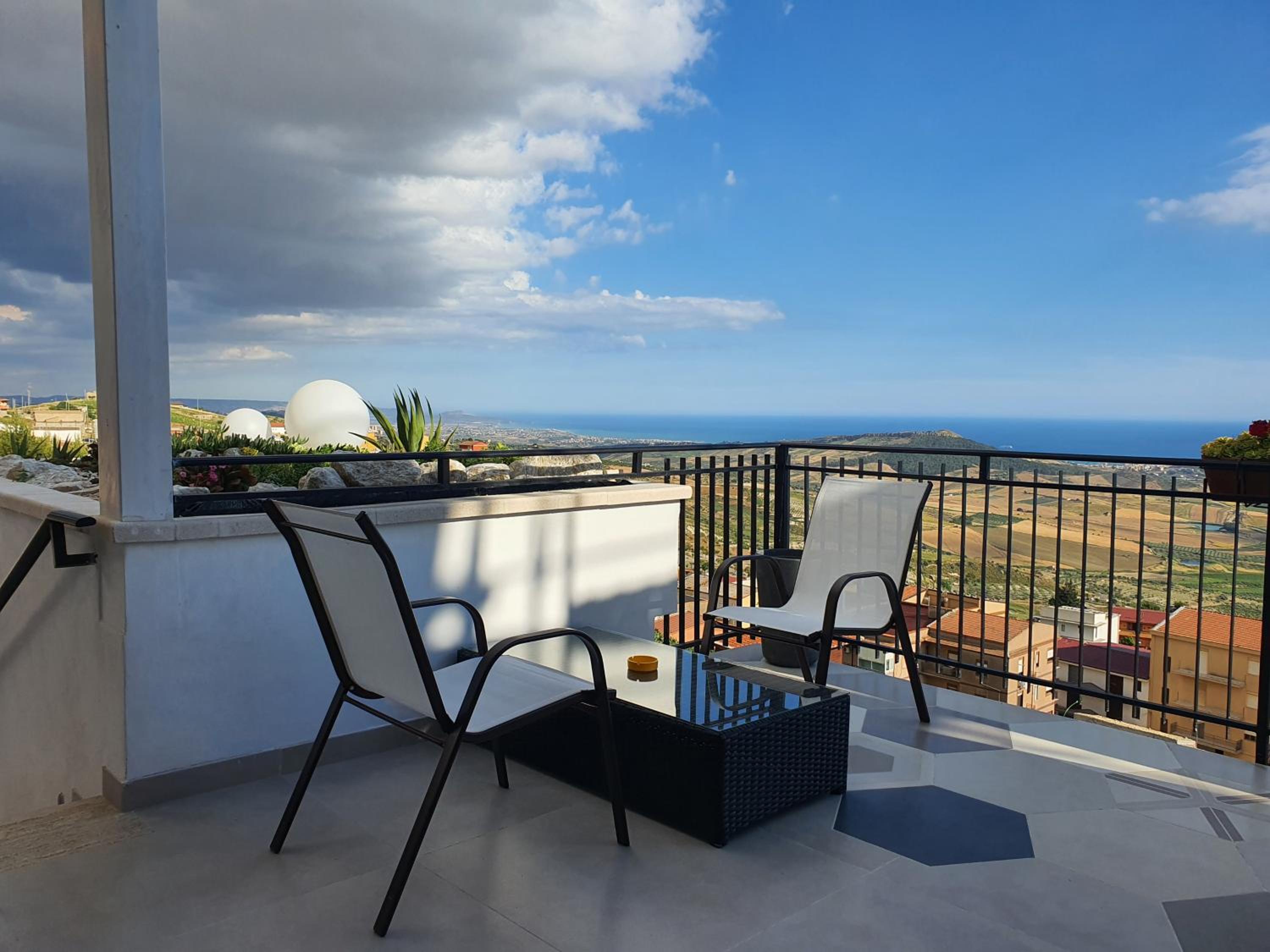 B&B Montemare