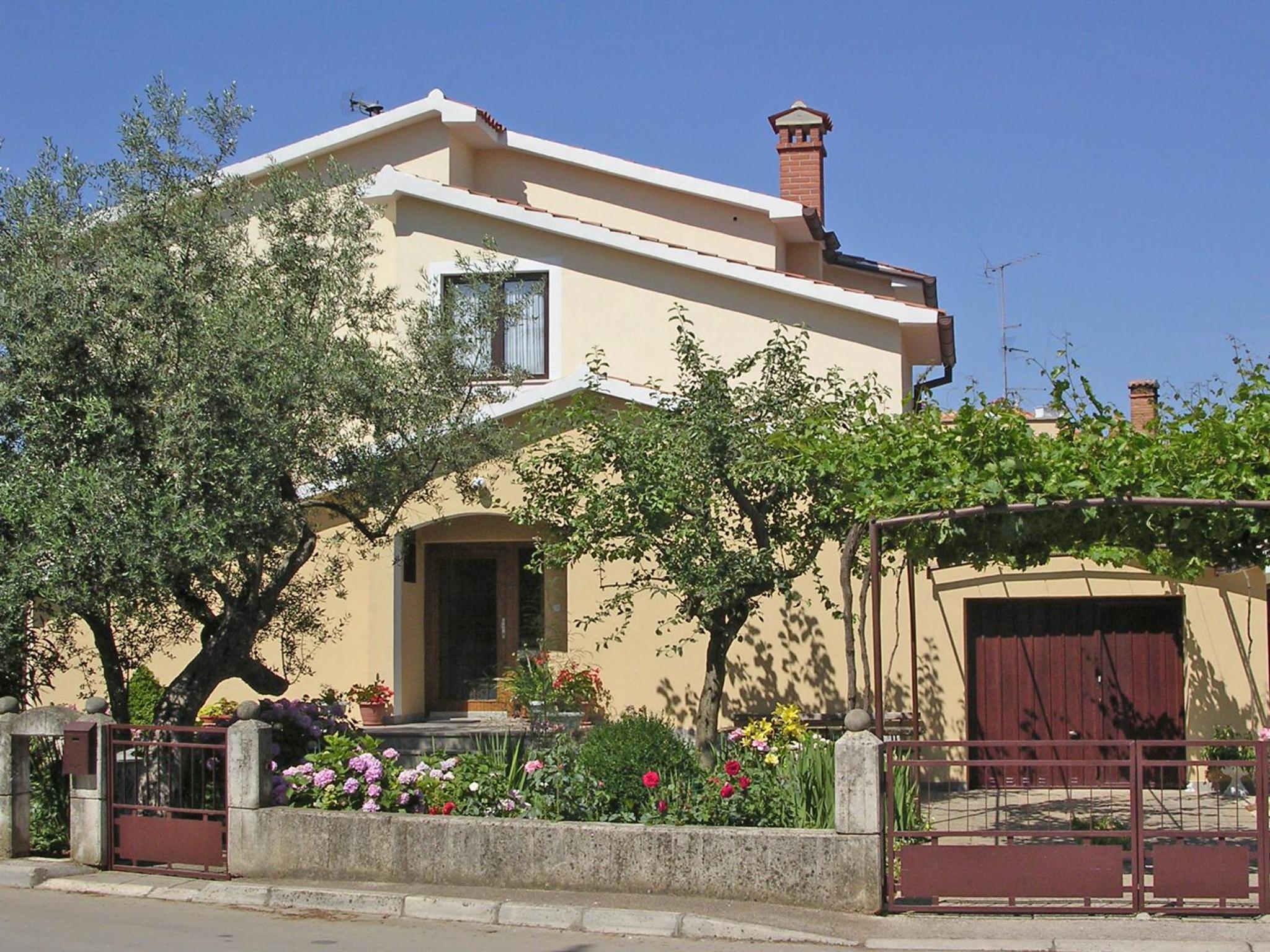 Rooms Teklić view 3