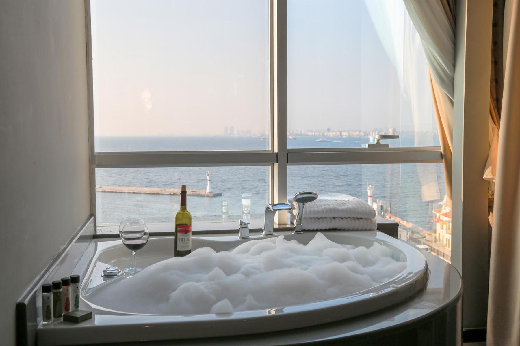 Pasaport Pier Otel - Image 9