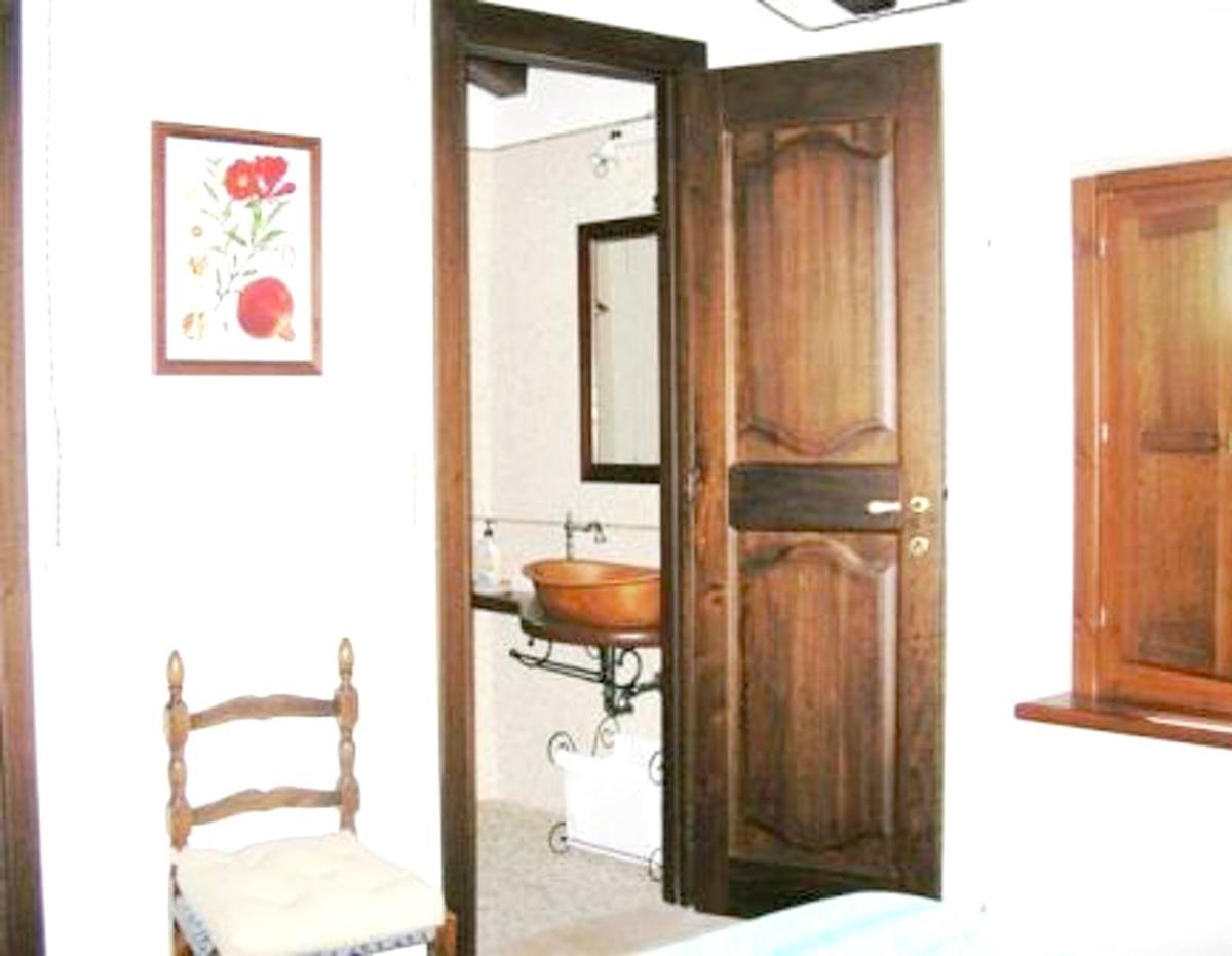 3 bedrooms property with furnished terrace and wifi at Vignanello