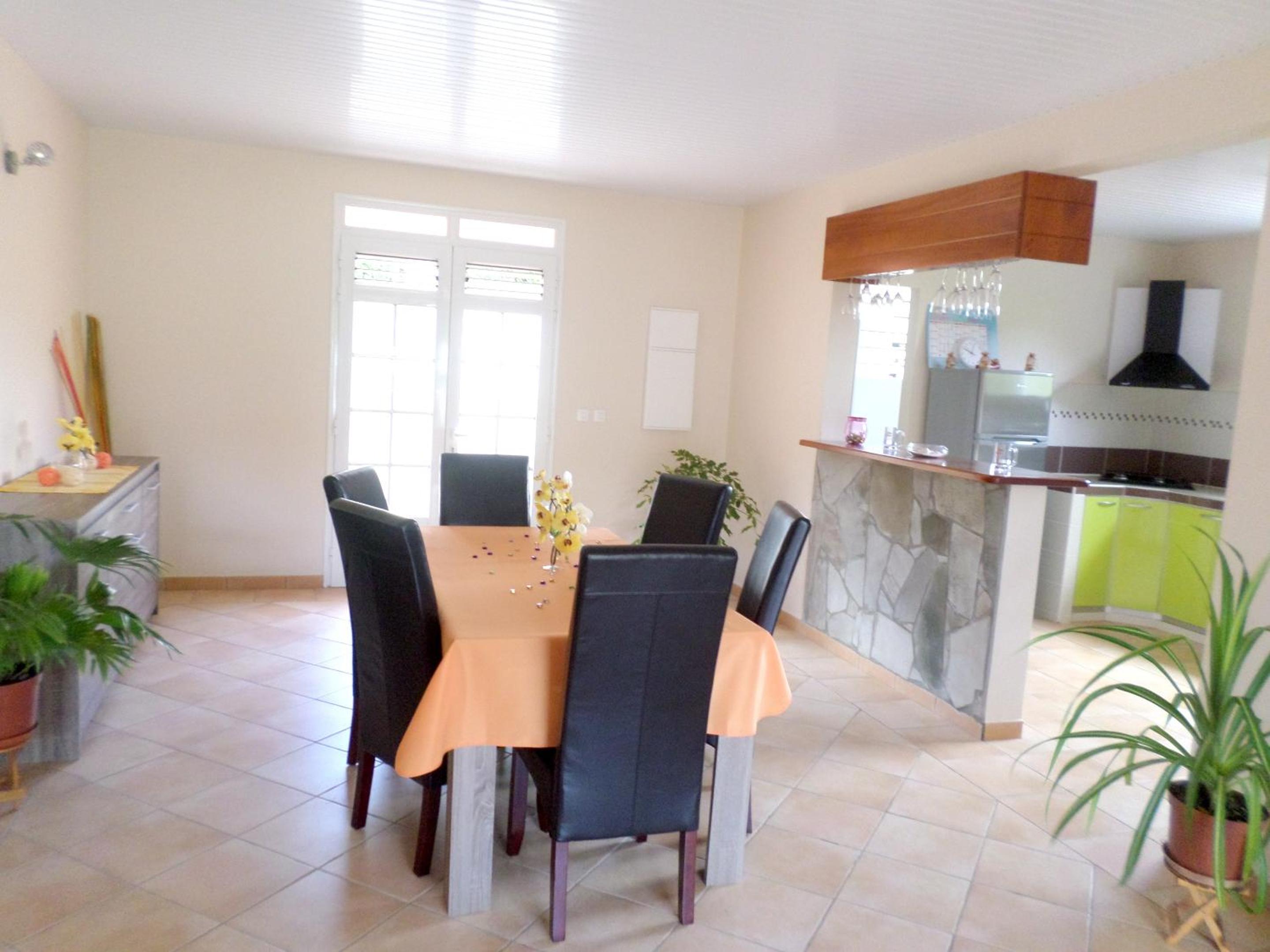 Maison charmante au Diamant - Vue jardin - Climatisée view 2
