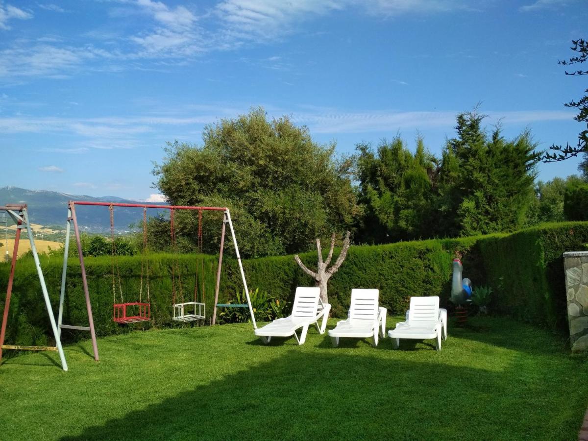 4 bedrooms villa with private pool enclosed garden and wifi at Prado del Rey view 2