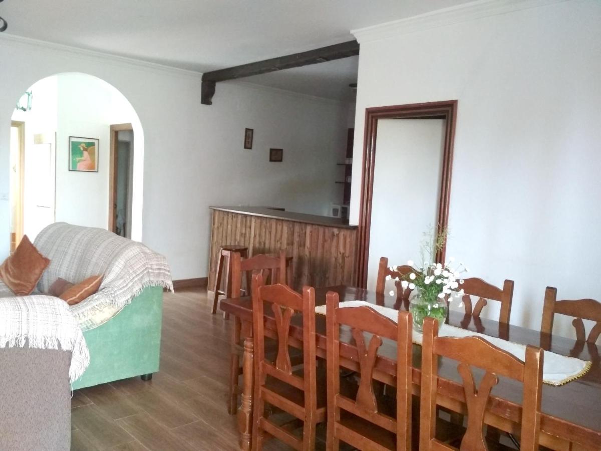 4 bedrooms villa with private pool enclosed garden and wifi at Prado del Rey view 3