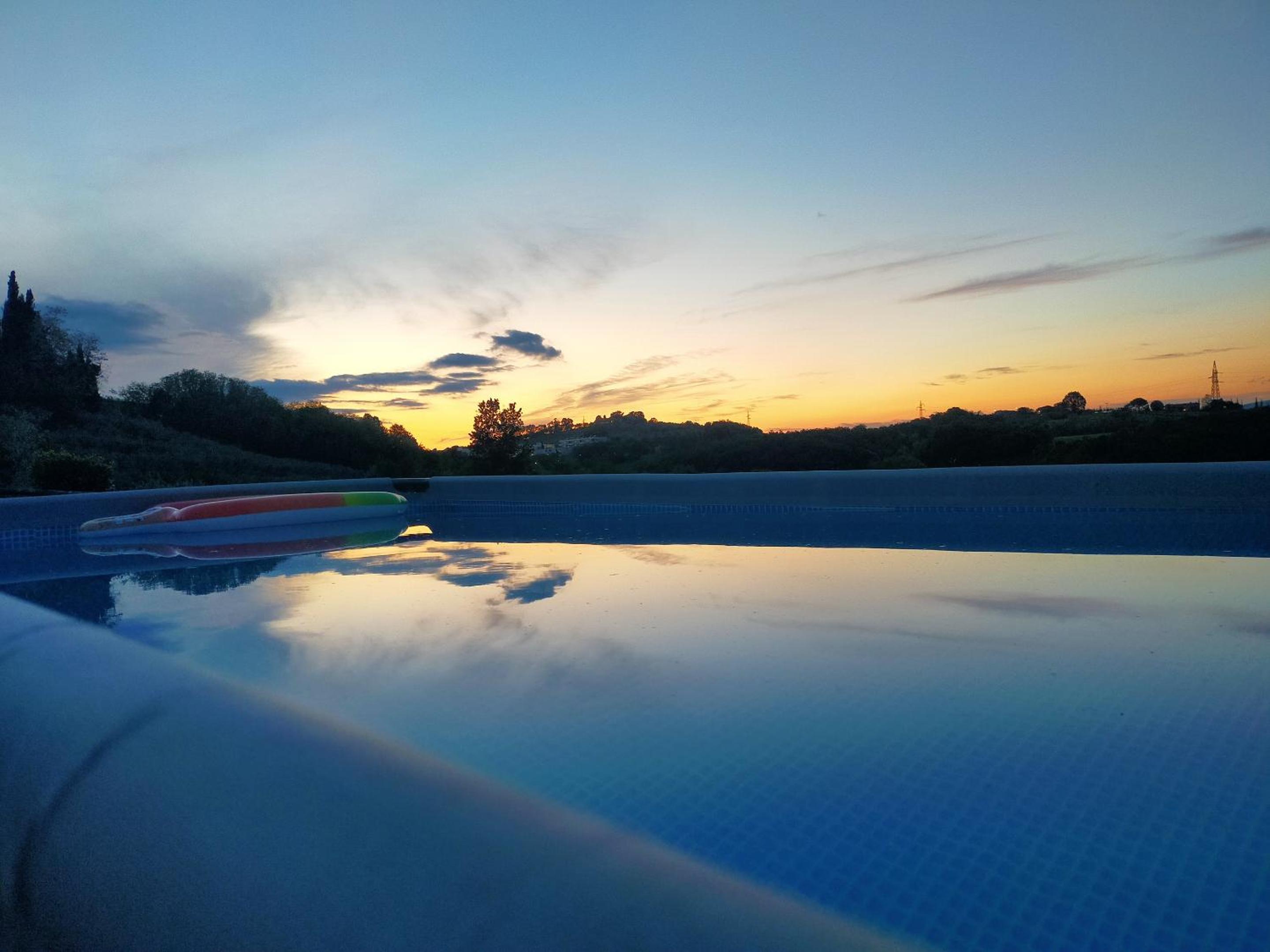 Charming Villa in Le Scotte with Private Pool
