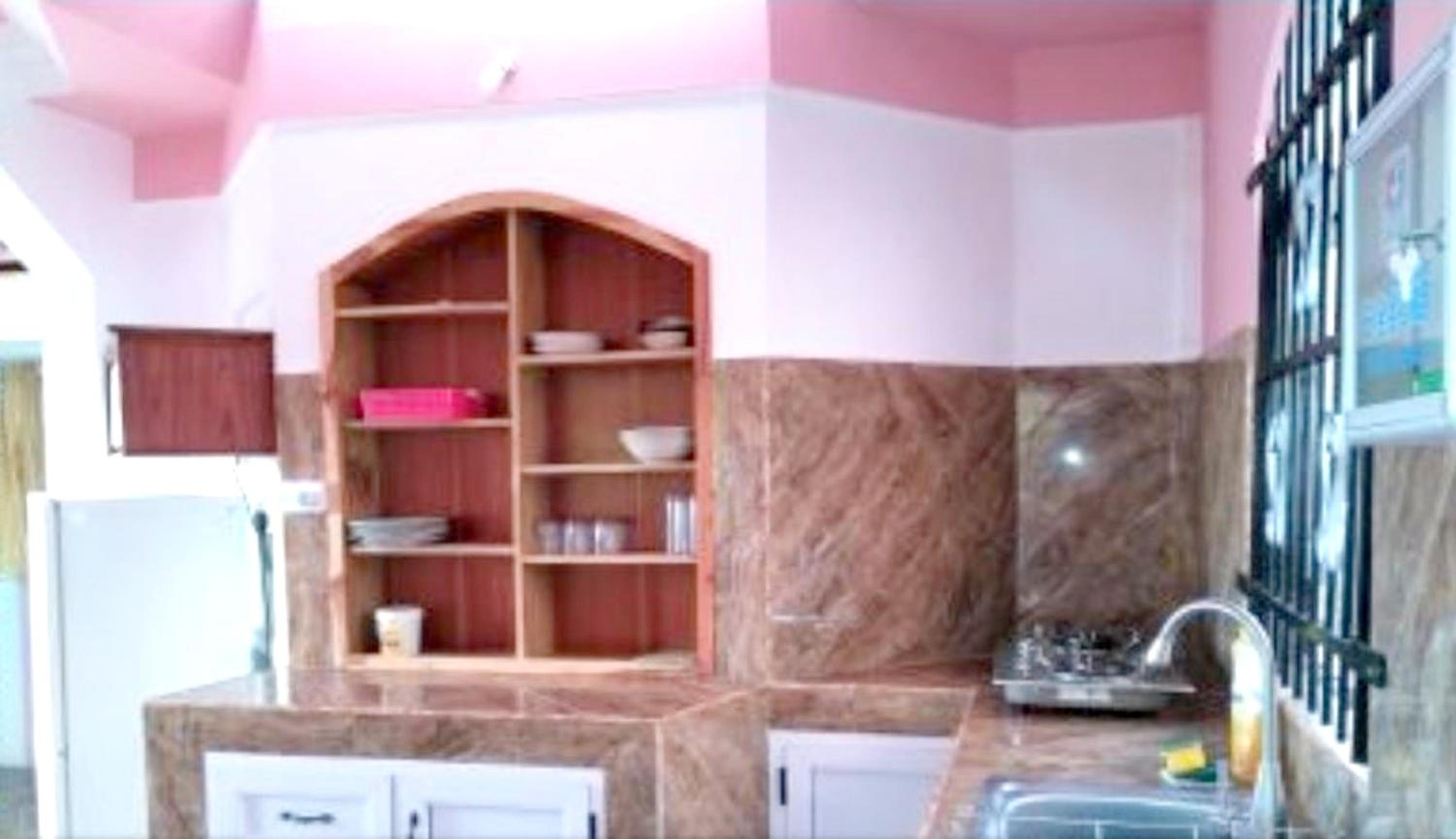 Charming Apartment in Pereybere with Shared Pool, 75 m²