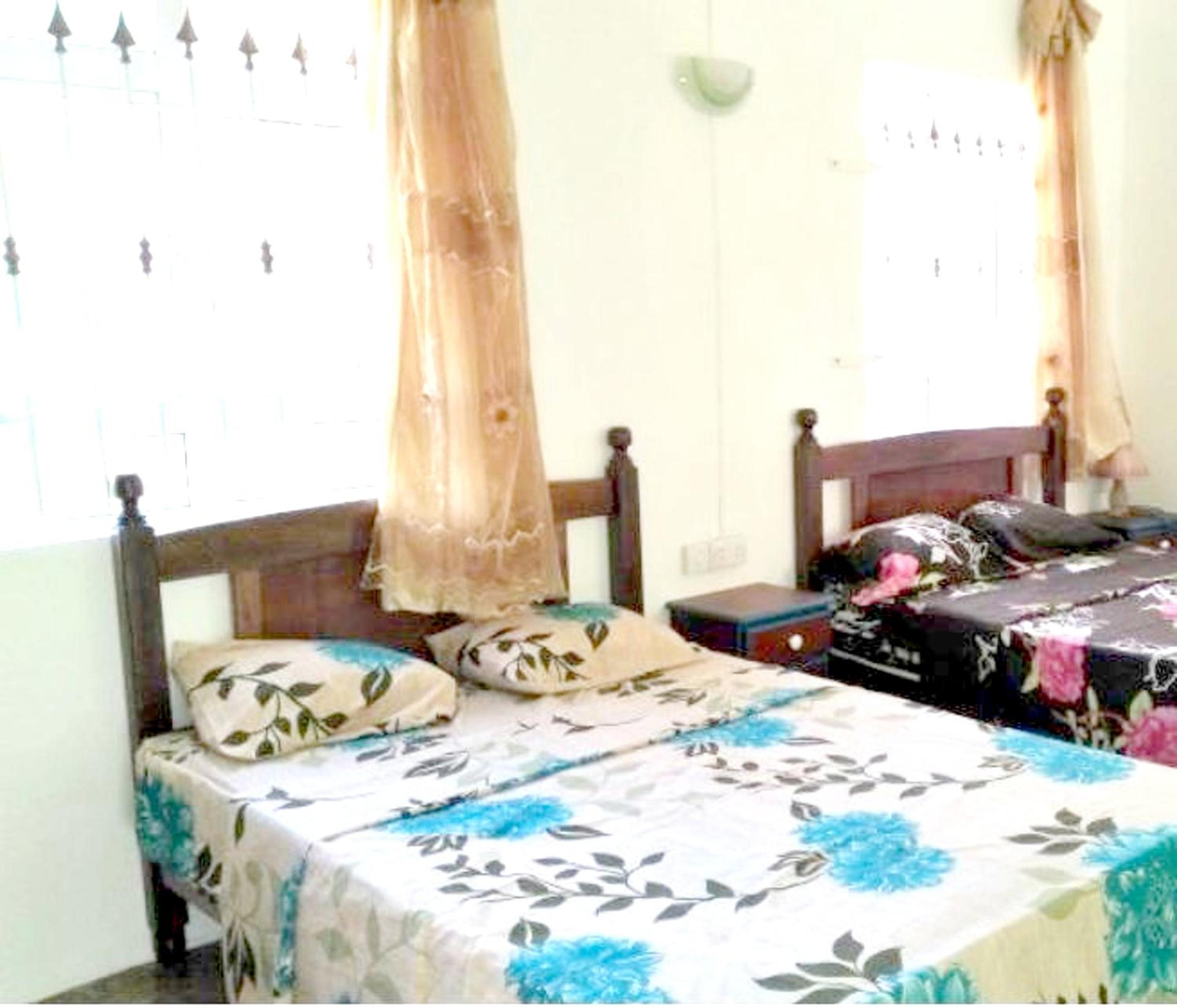 Charming Apartment in Pereybere with Shared Pool, 75 m²