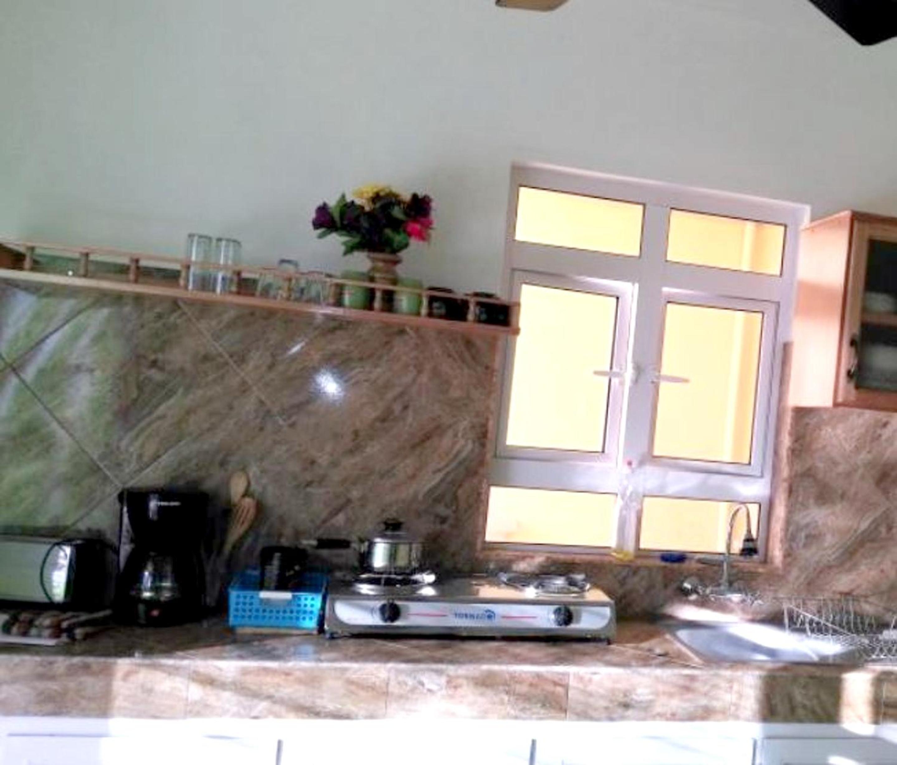 Charming Apartment in Pereybere with Shared Pool, 75 m²