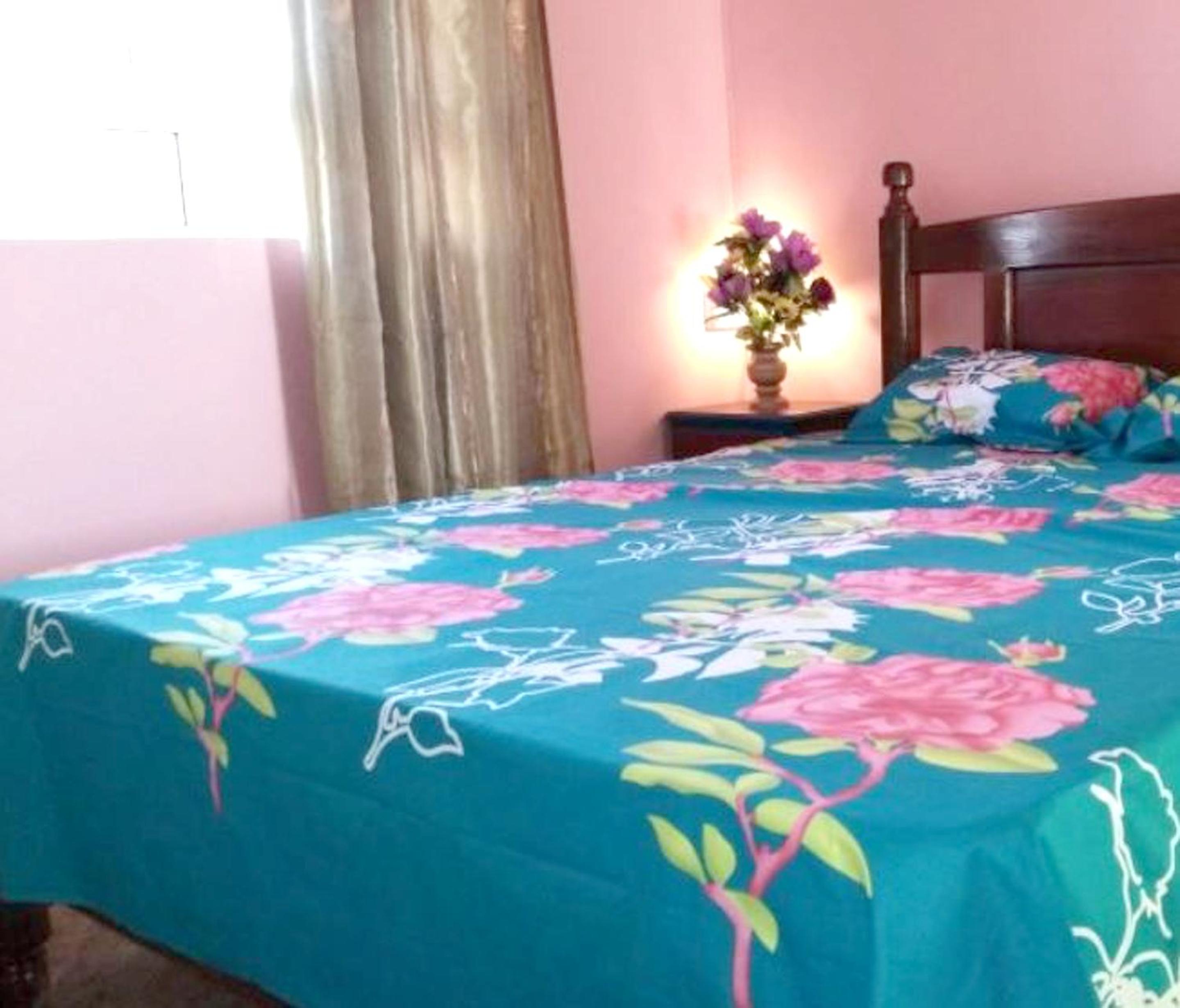 Charming Apartment in Pereybere with Shared Pool, 75 m²