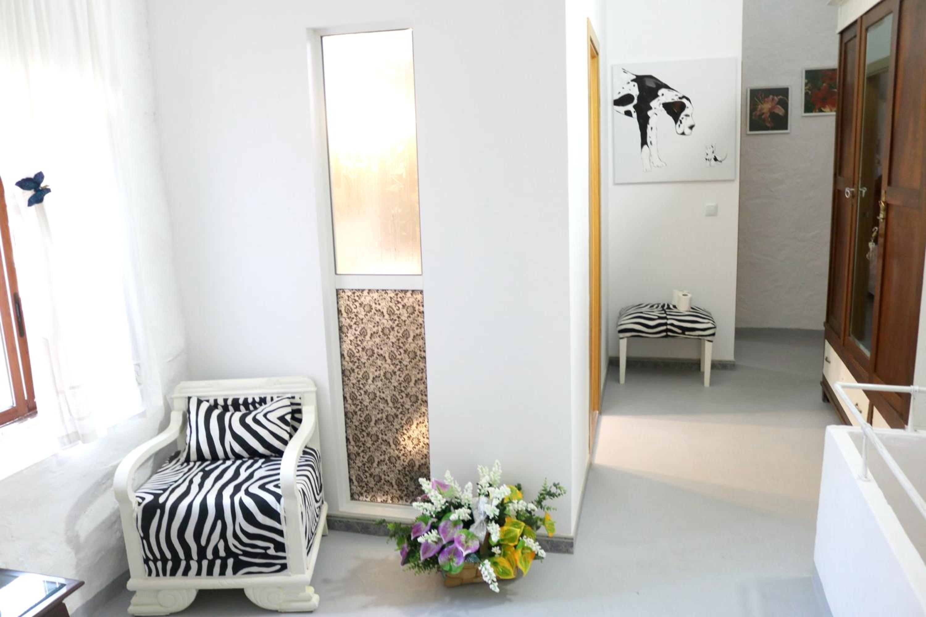 Charming house in Estivella near nature