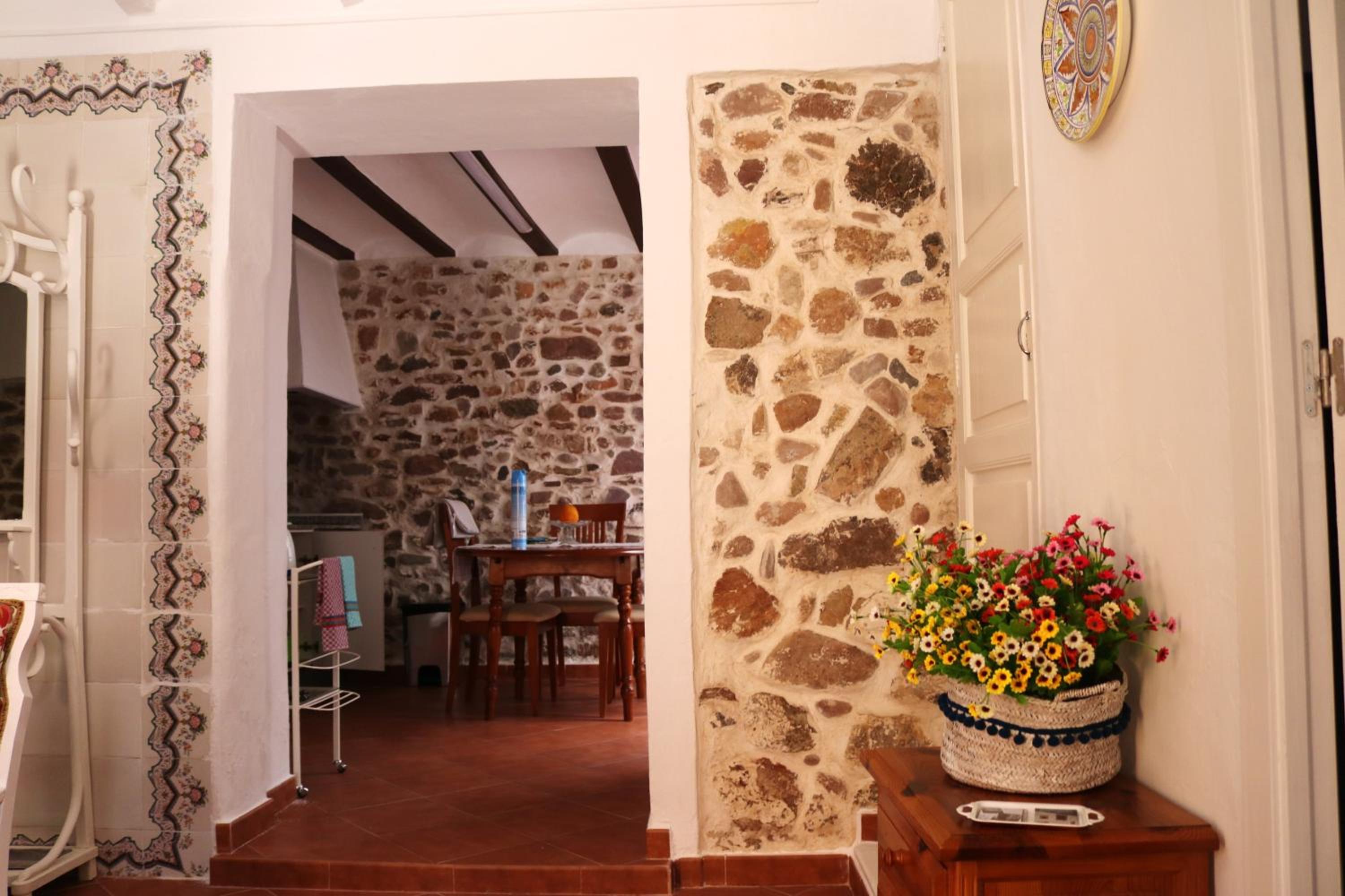 Charming house in Estivella near nature