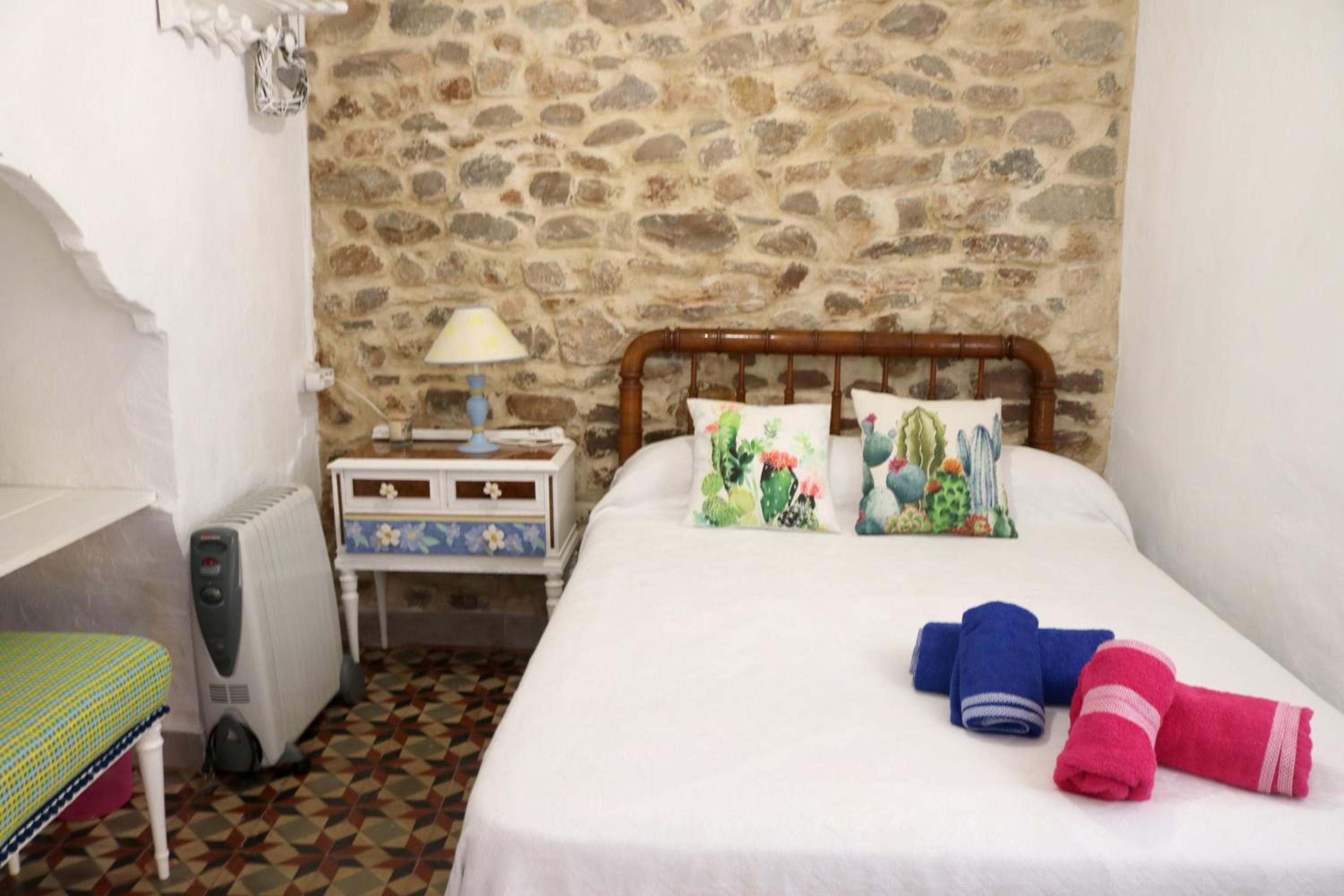 Charming house in Estivella near nature