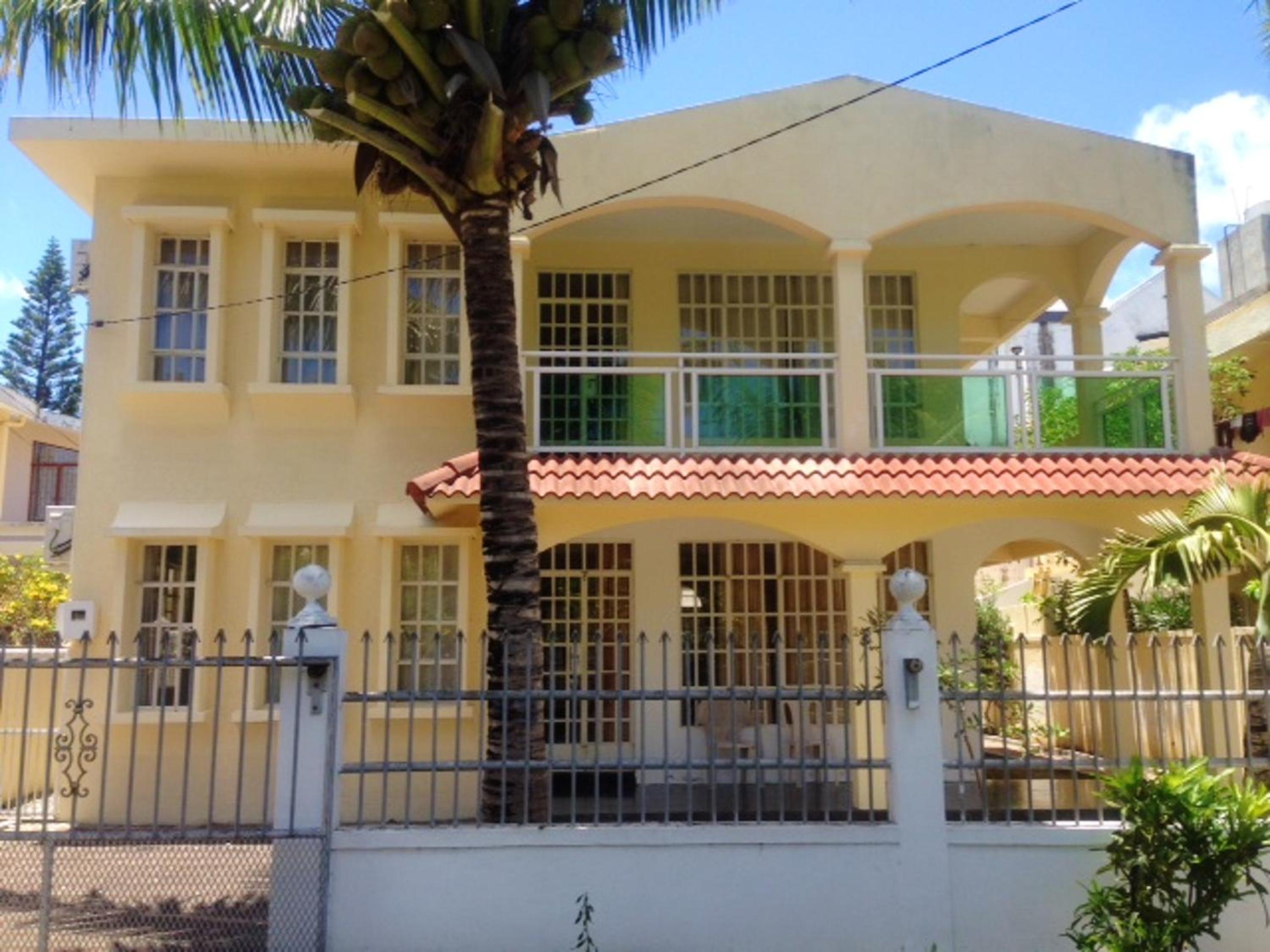 Charming apartment in Trou aux Biches with enclosed garden - 50 sqm view 3