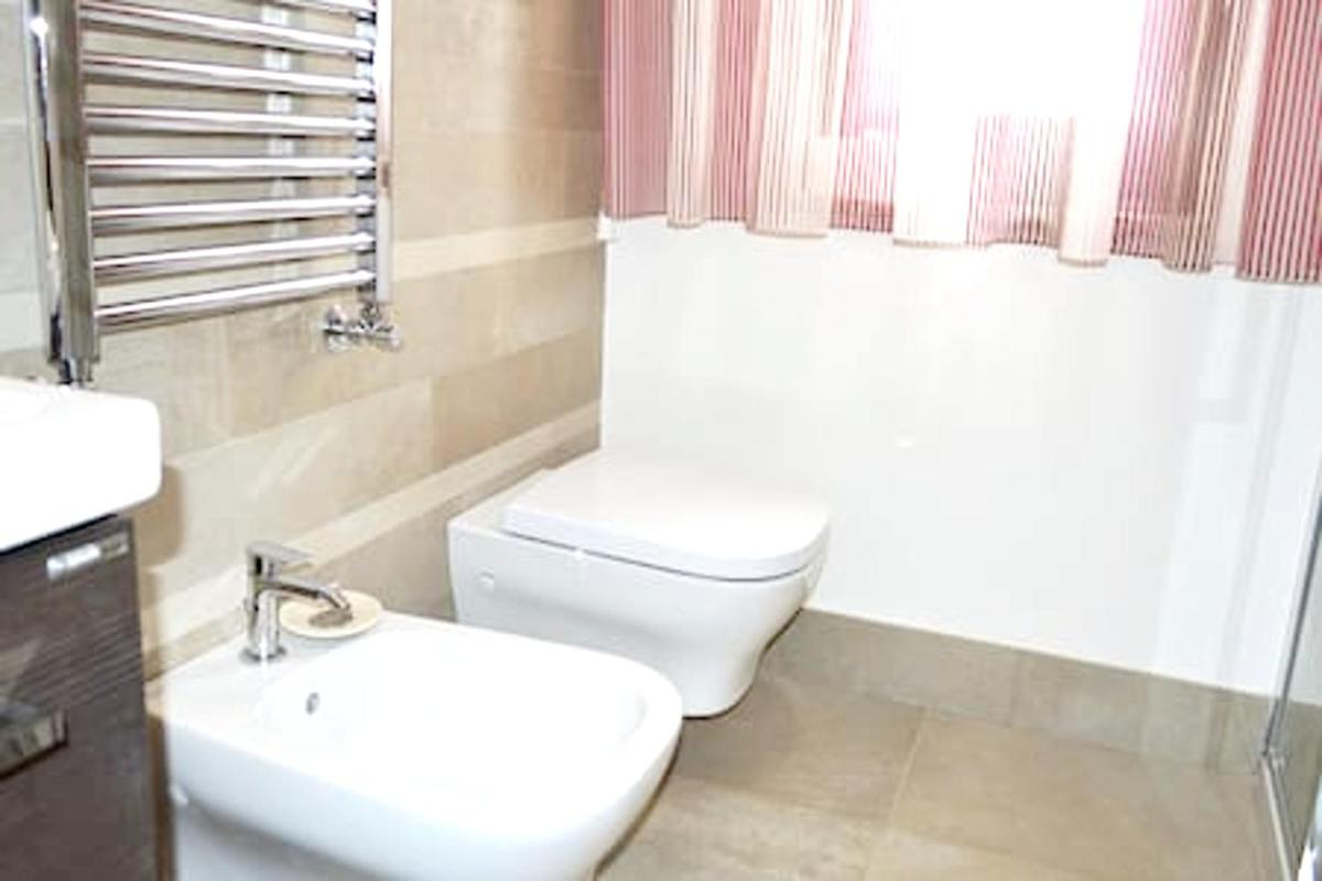 3 bedrooms appartement with city view shared pool and enclosed garden at Avellino, photo 9