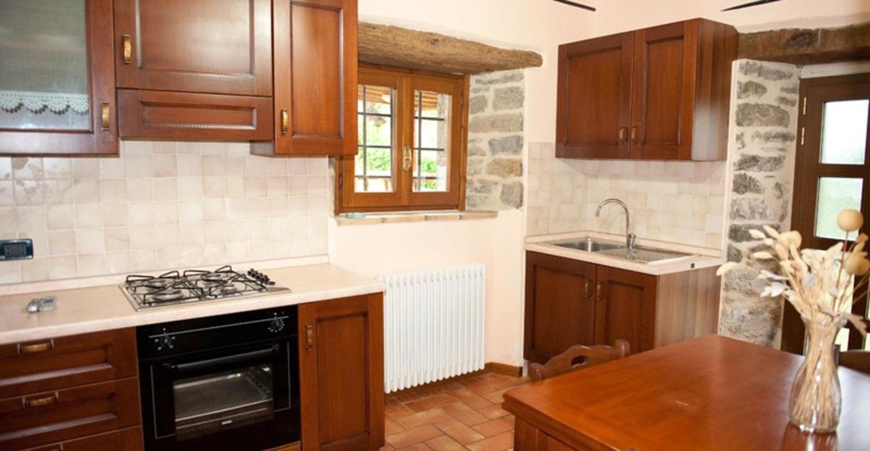 Cozy Apartment in Caprese Michelangelo 30m² + Pool view 3