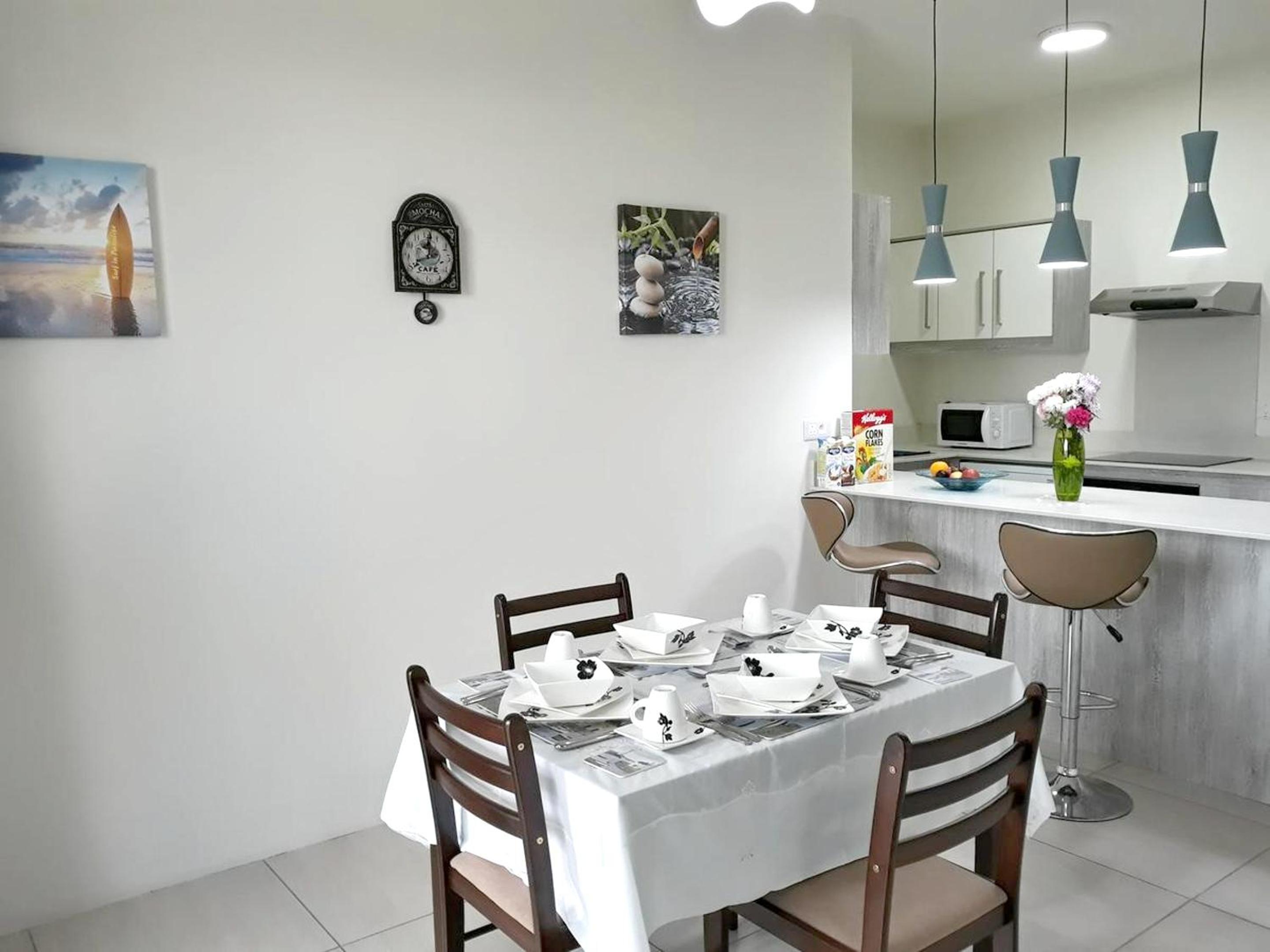 Charming apartment in Flic en Flac with shared pool