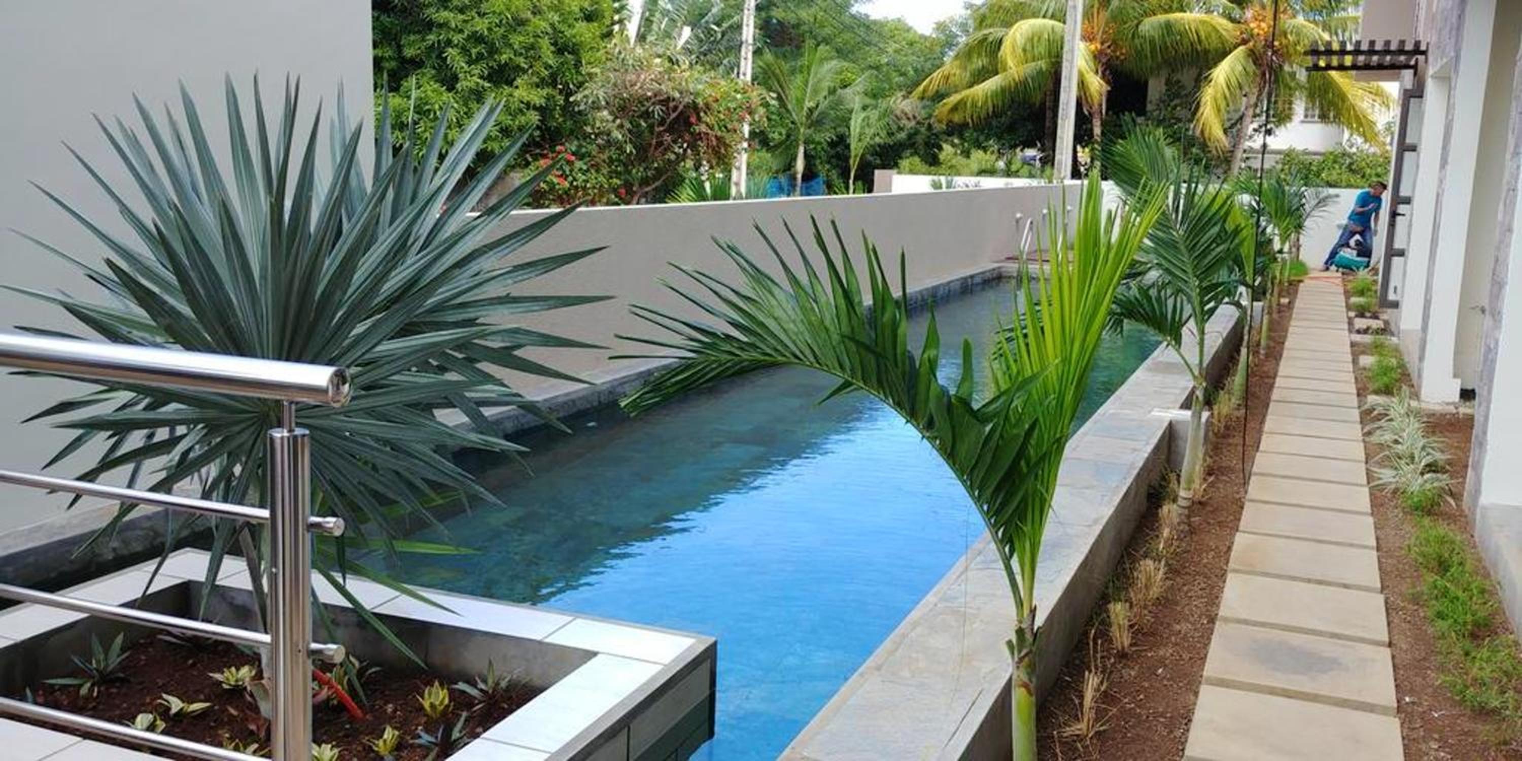 Charming apartment in Flic en Flac with shared pool