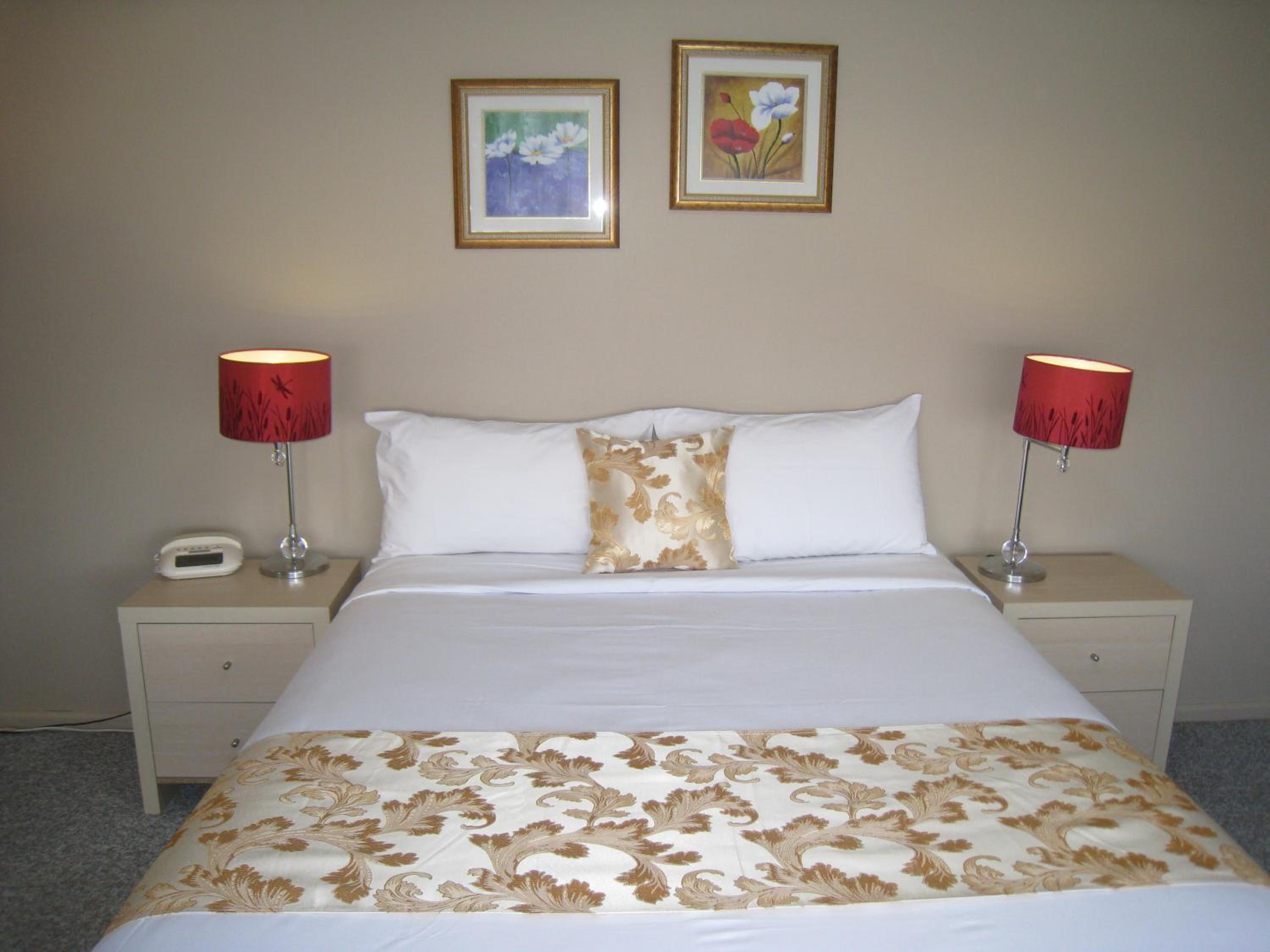 Country Lodge Motor Inn
