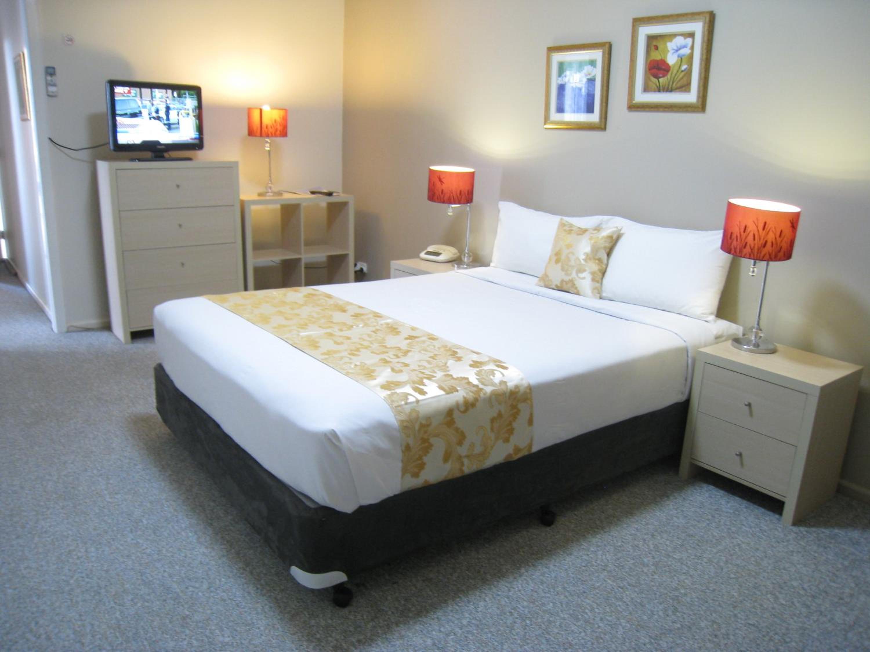 Country Lodge Motor Inn