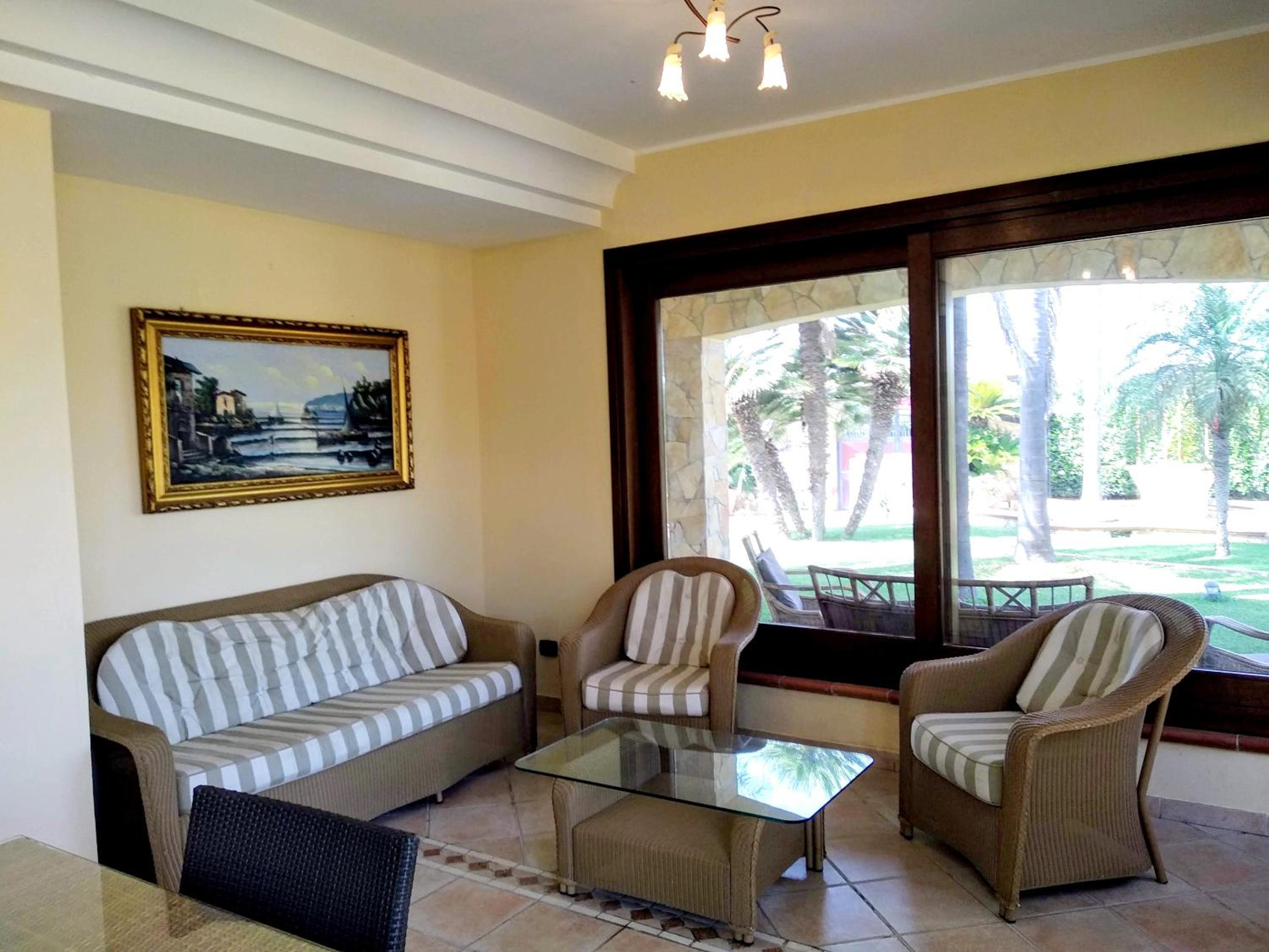 Comfortable apartment near Lago