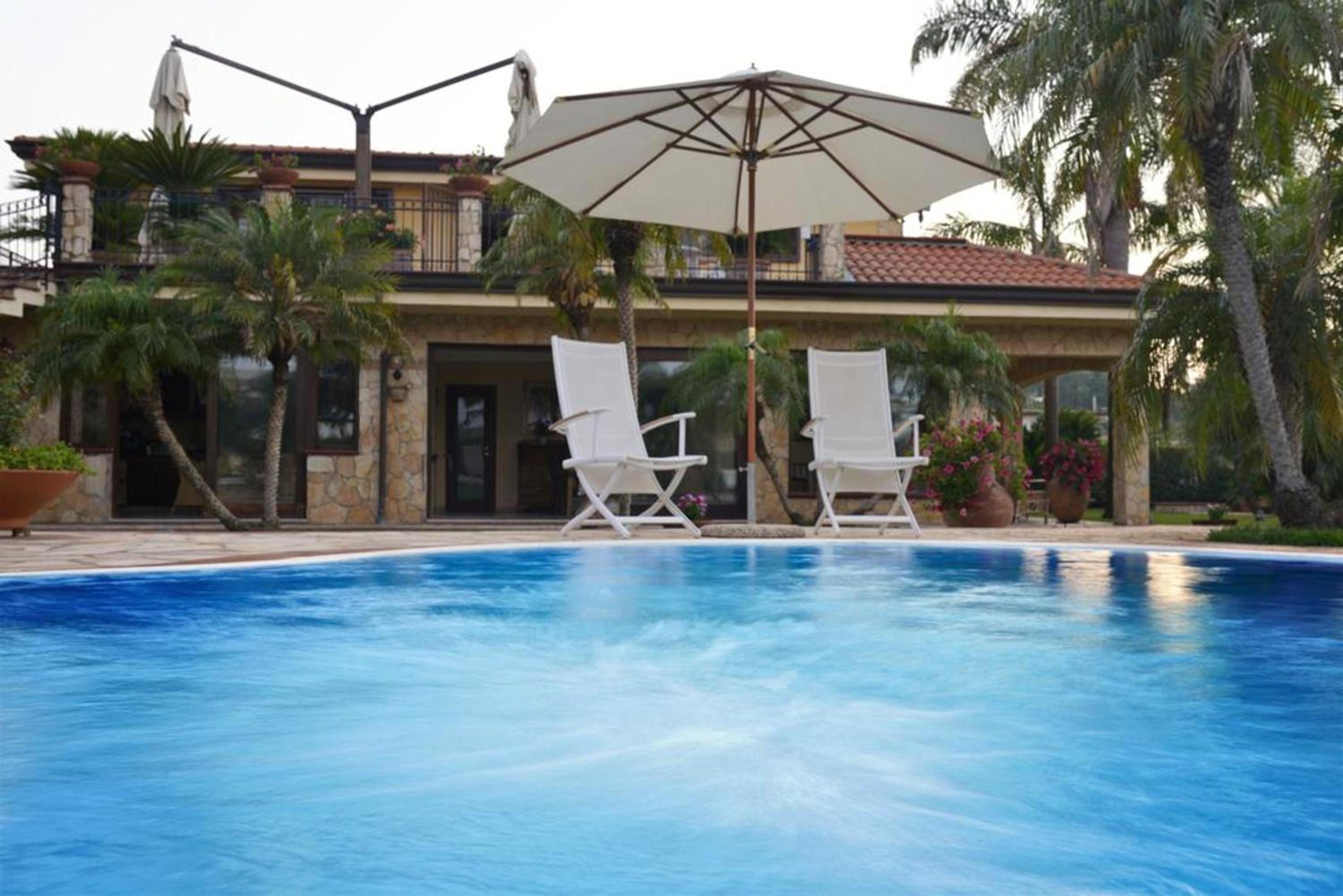 Comfortable apartment near Lago