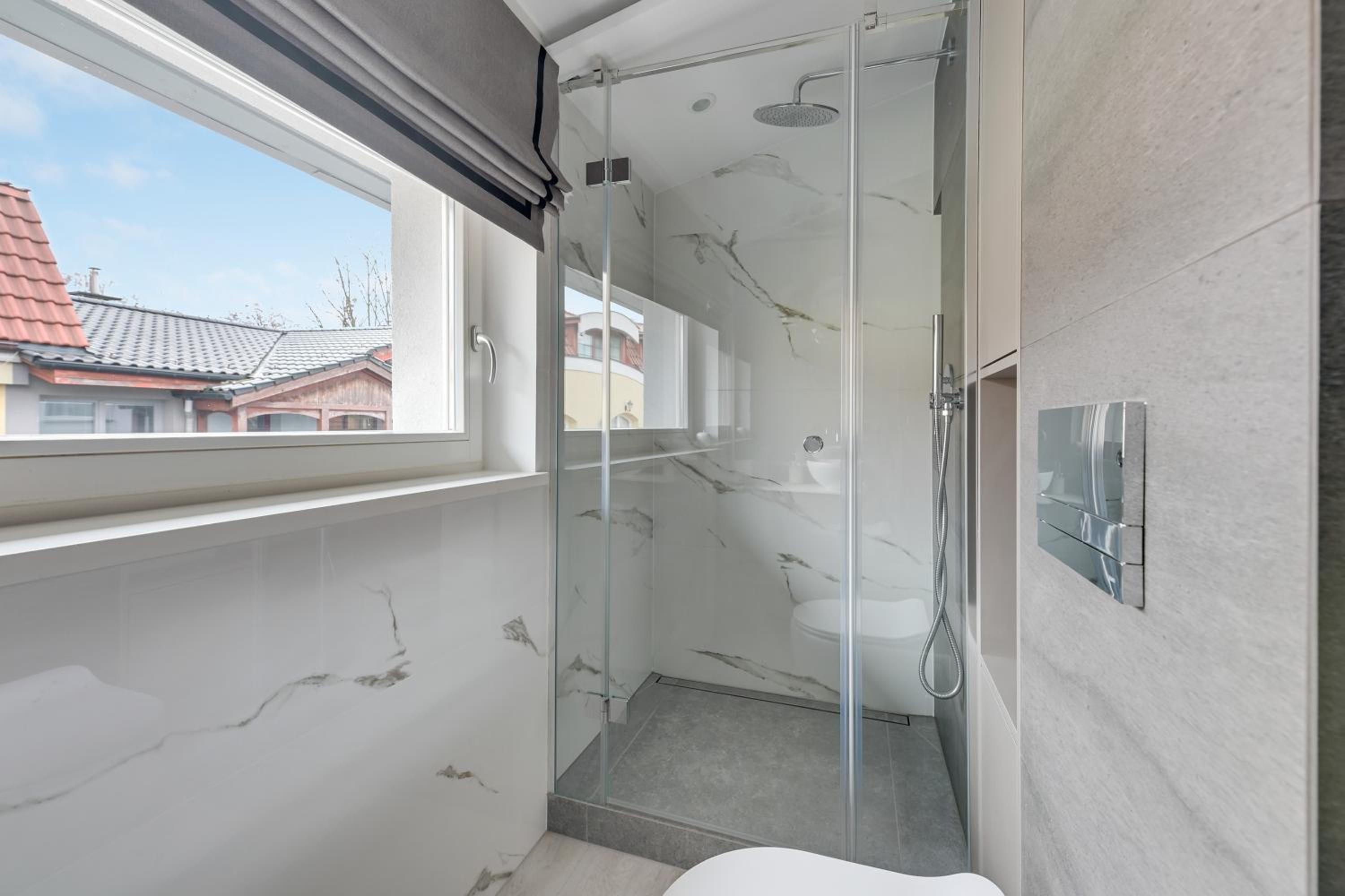 Monte Carlo Luxury Suites with Parking by Lion Apartments Sopot