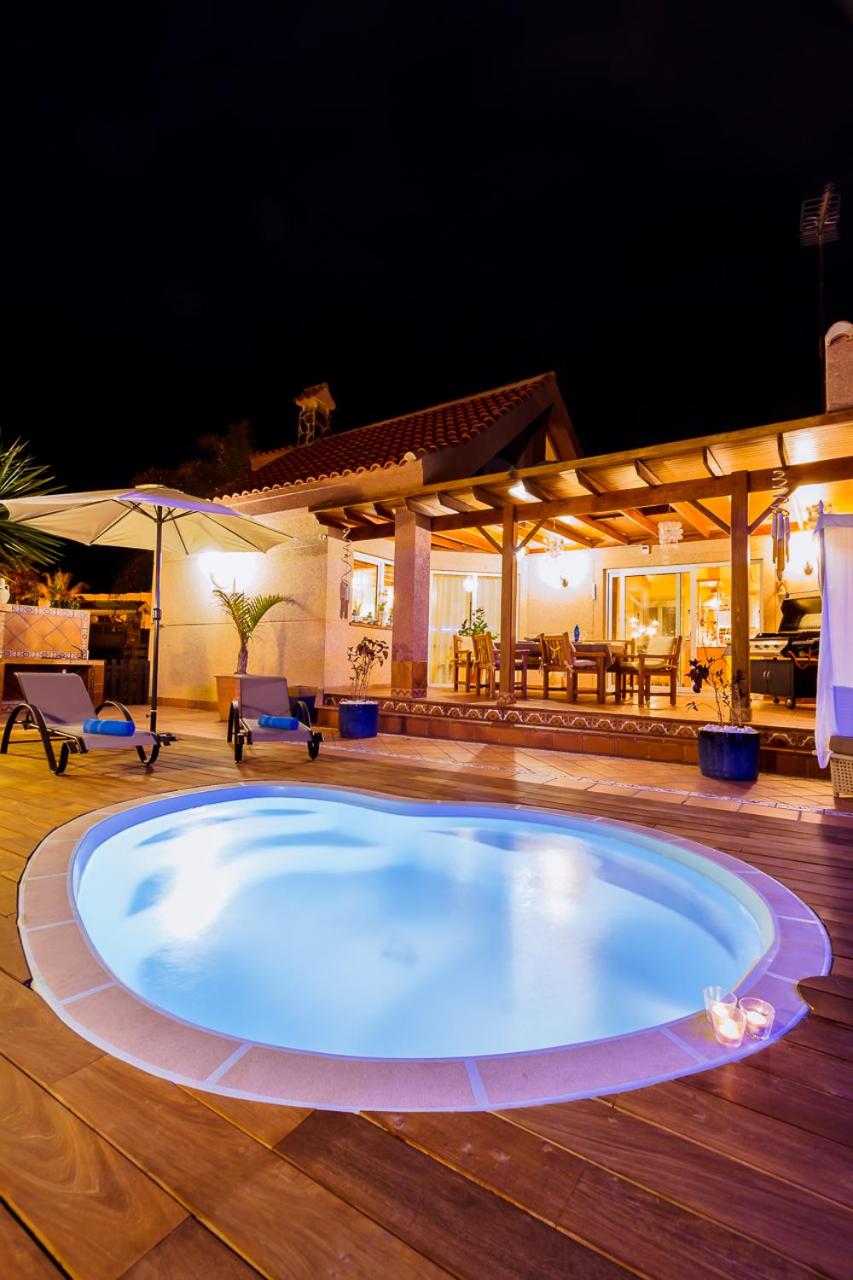 Villa Hibiscus Centrum Corralejo Beach Private Pool Family — photo 4
