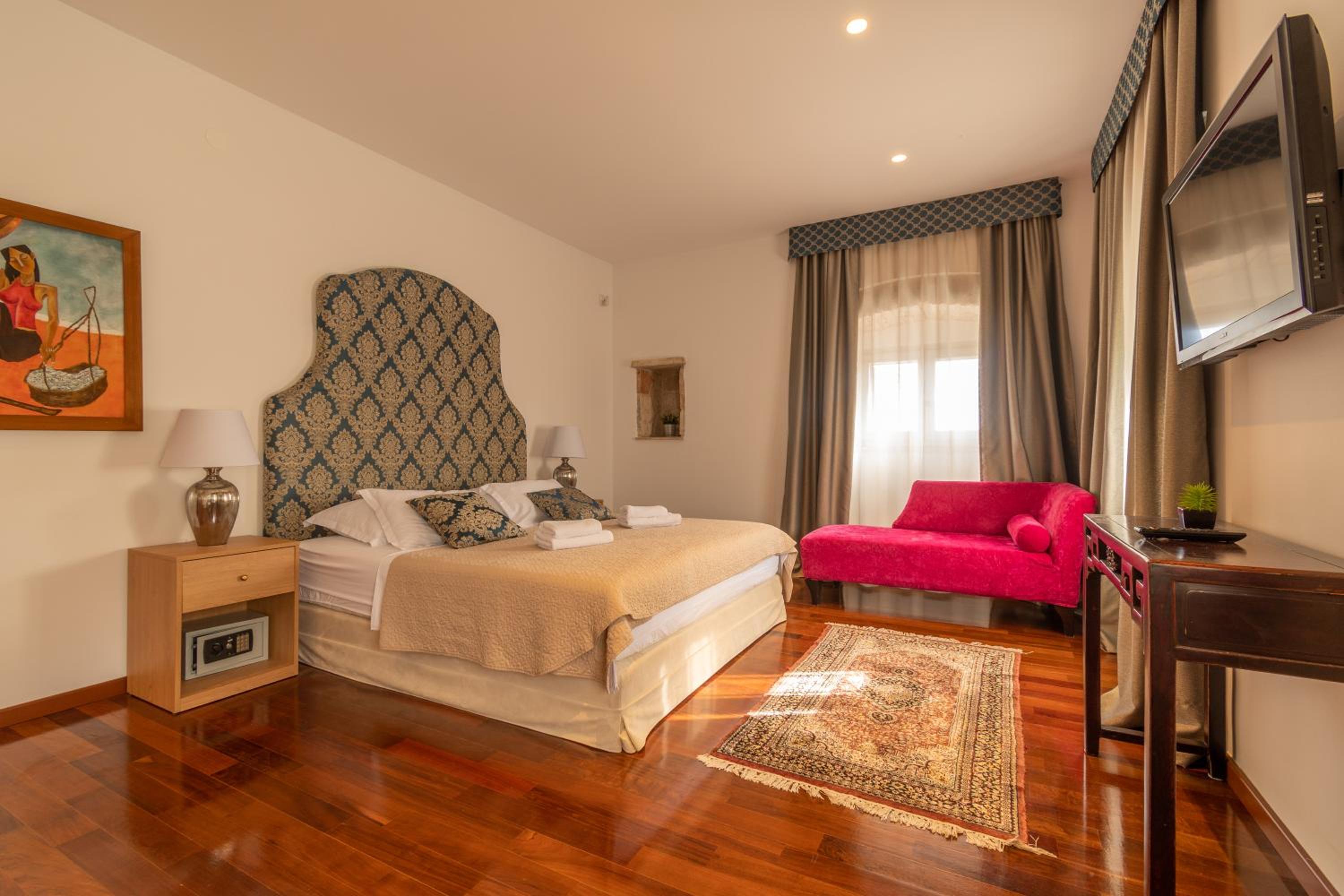 B&B Heritage Villa Apolon — photo 31