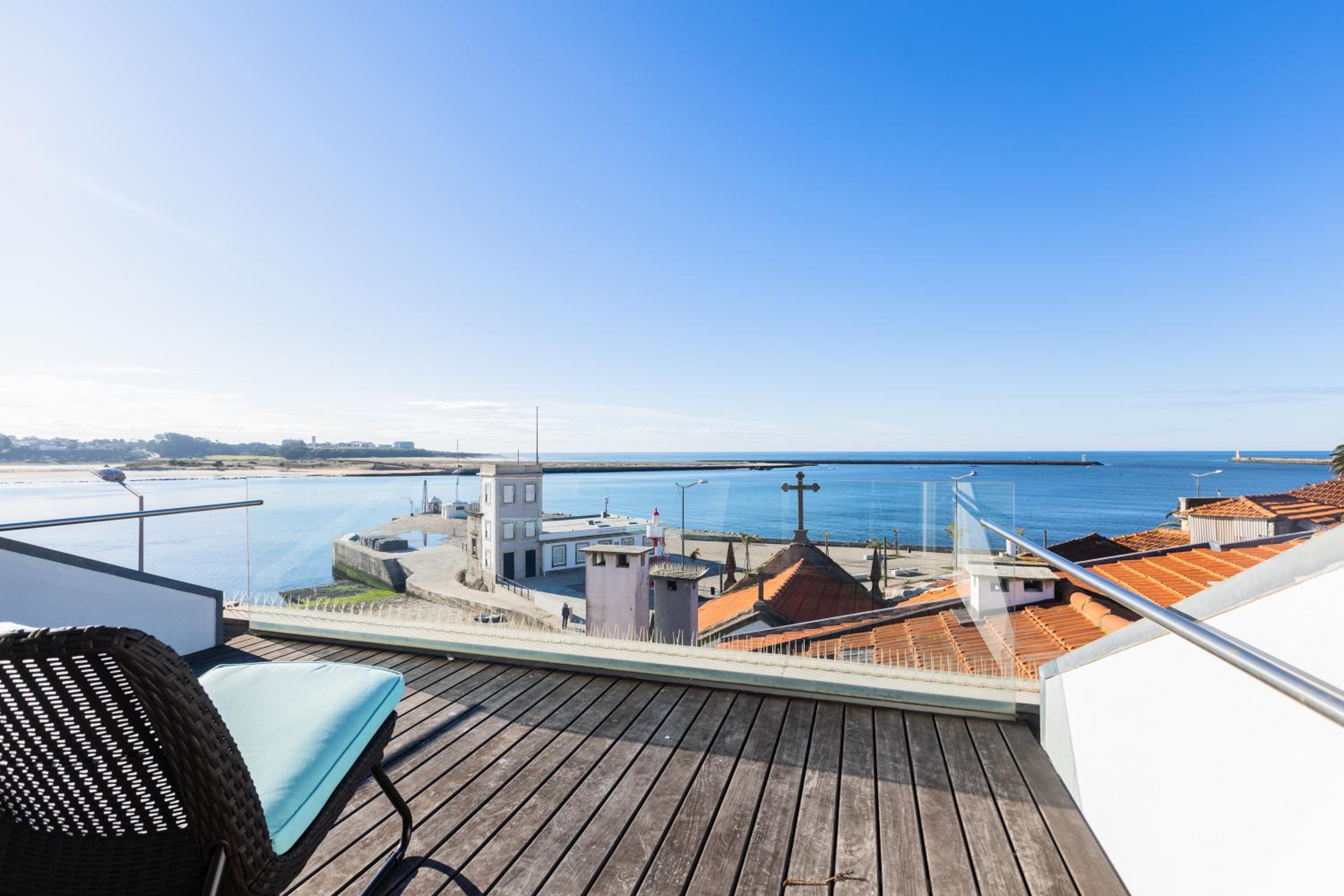 Hotel River house - Image 1