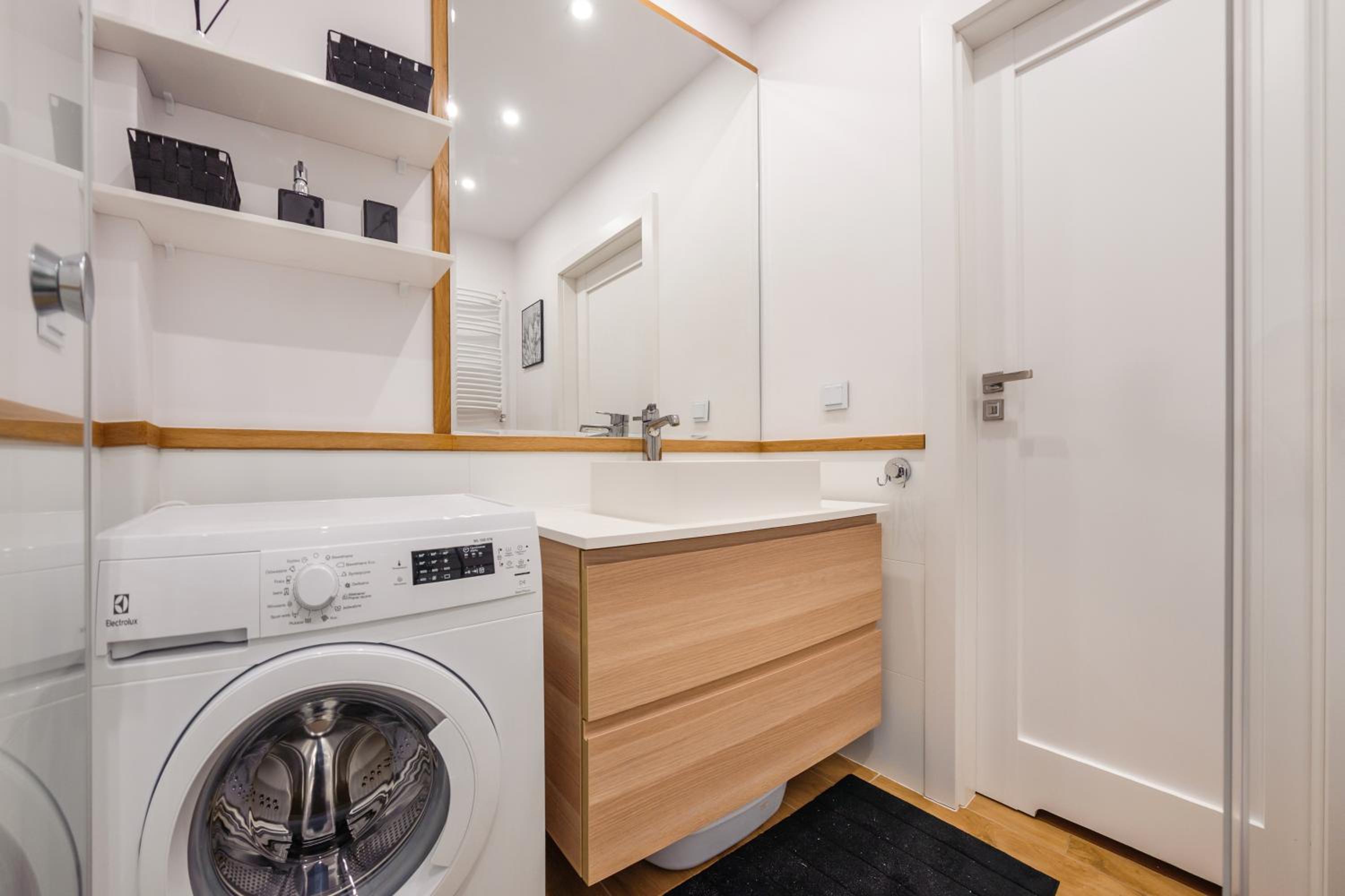 Apartament FINESTRA, przy morzu, ul Grunwaldzka 12 D23