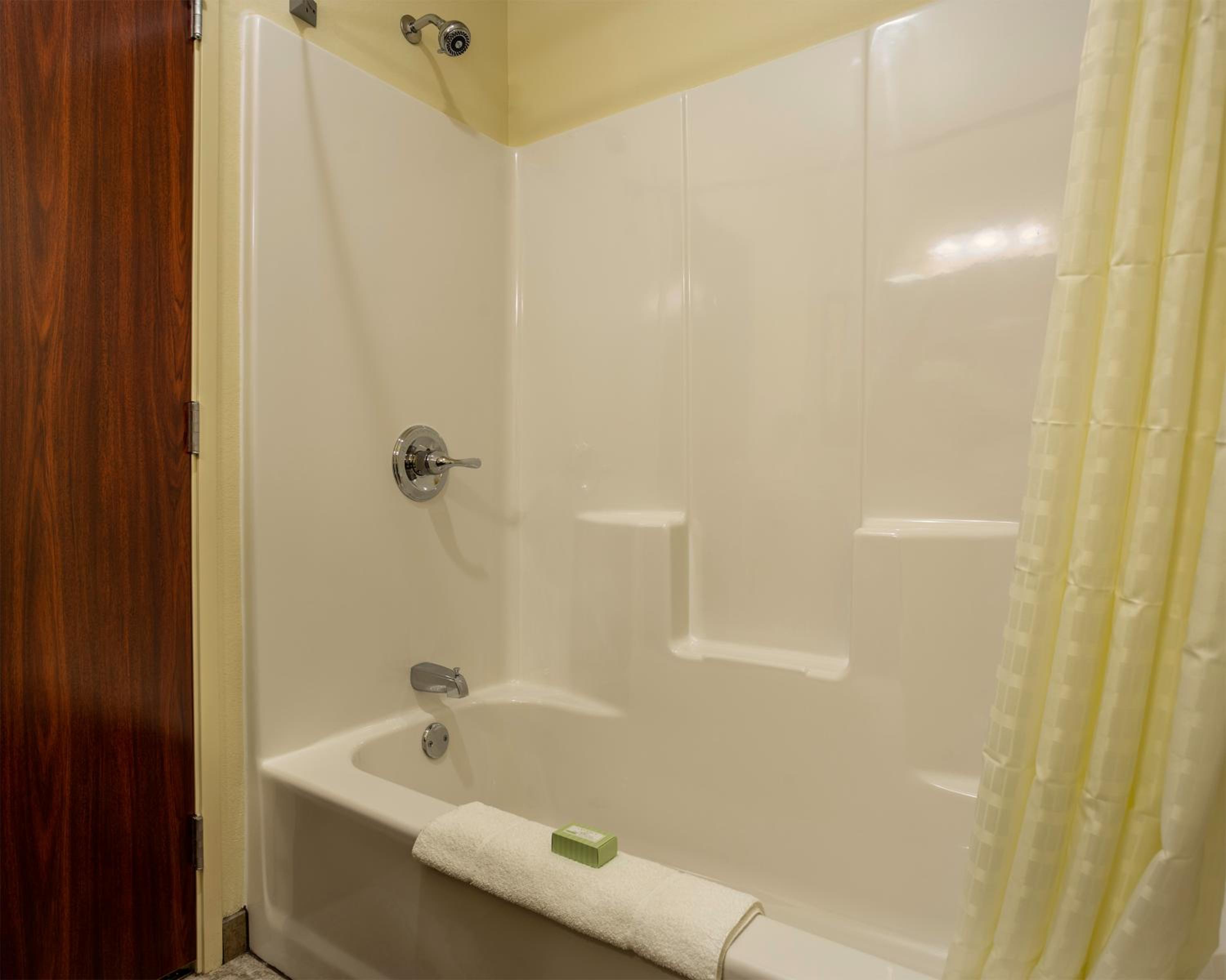 Cobblestone Inn & Suites - Brookville