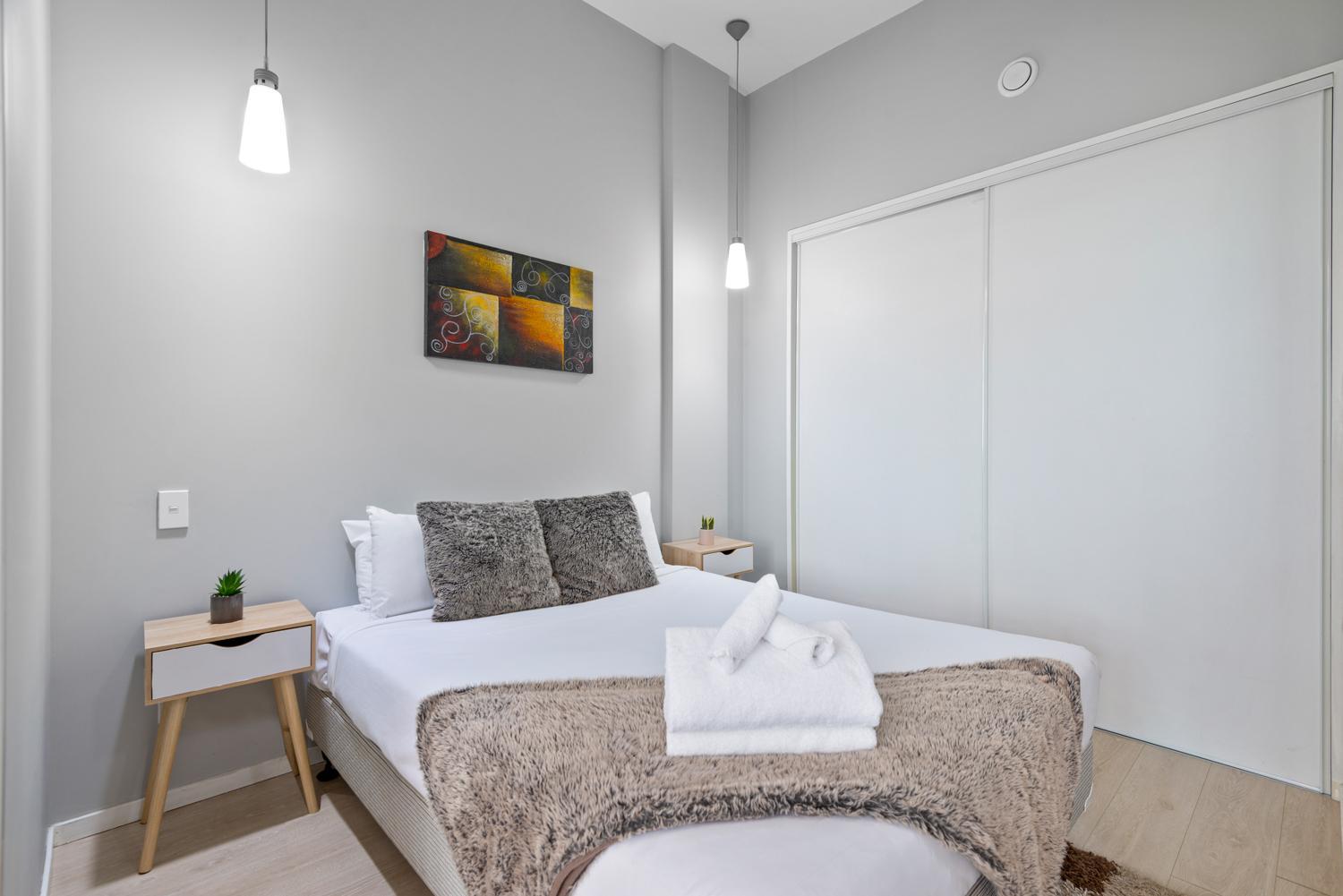 Lively and Stunning Central Apt by Zodiak Stays view 2