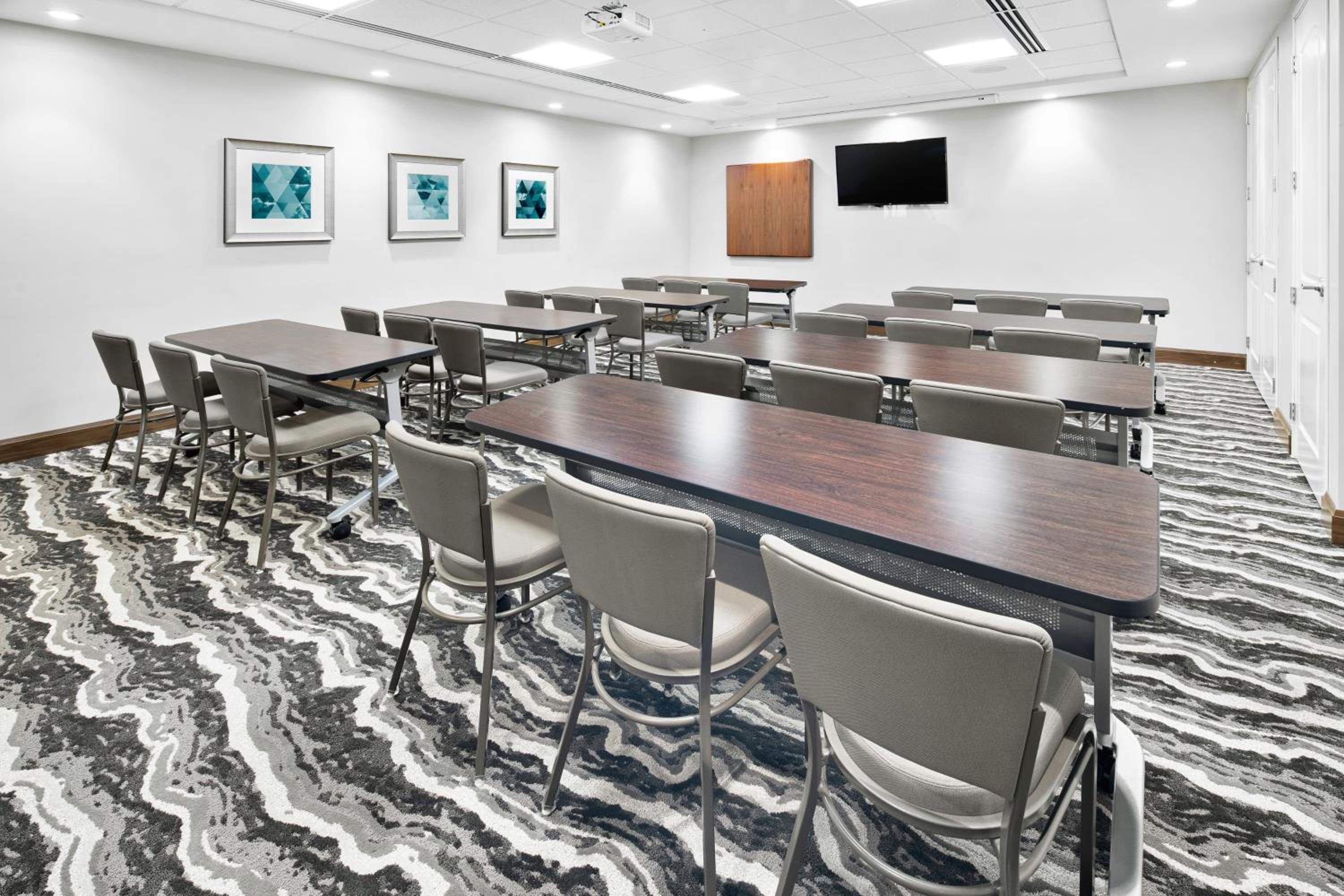 Orange County/Anaheim Vacations - Staybridge Suites Irvine - John Wayne Airport, an IHG Hotel - Property Image 2
