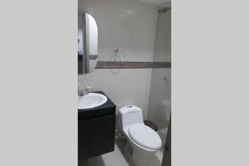 Apartamento nuevo - Amoblado en Puerto azul - Club House Piscina, Futbol, Jacuzzi, Voley playa