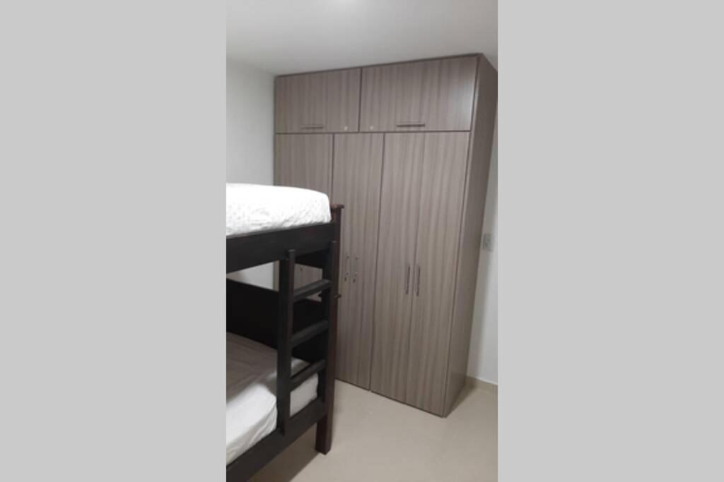 Apartamento nuevo - Amoblado en Puerto azul - Club House Piscina, Futbol, Jacuzzi, Voley playa