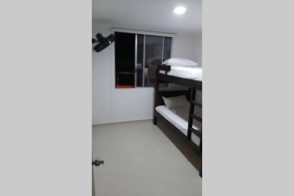 Apartamento nuevo - Amoblado en Puerto azul - Club House Piscina, Futbol, Jacuzzi, Voley playa