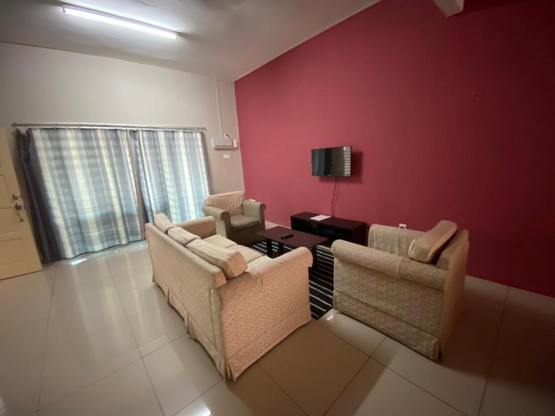 Zahara Homestay