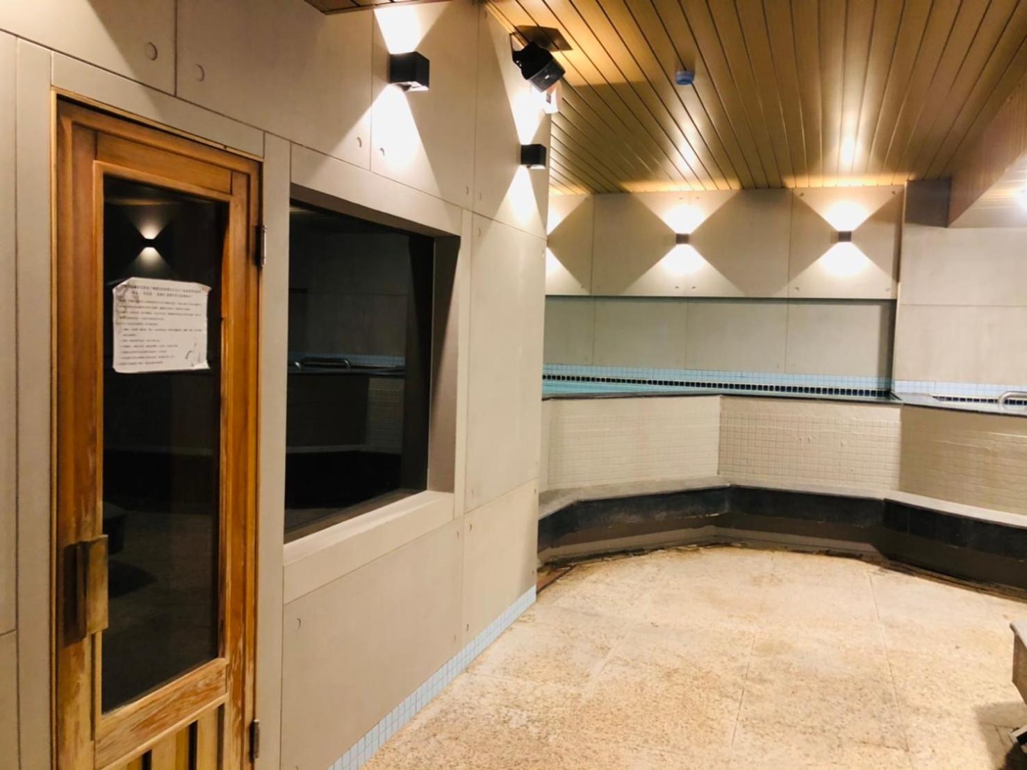 Single inn- KAOHSIUNG LINSEN
