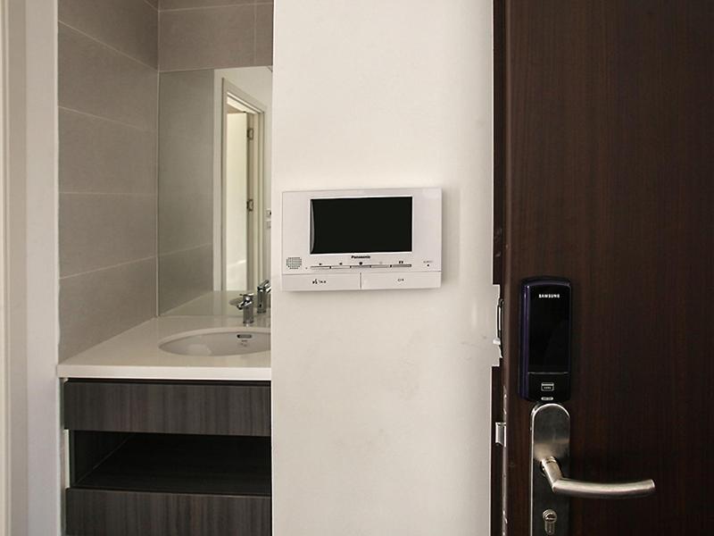 Hanoi Home 3 - Luxury Apartment in Tay Ho street