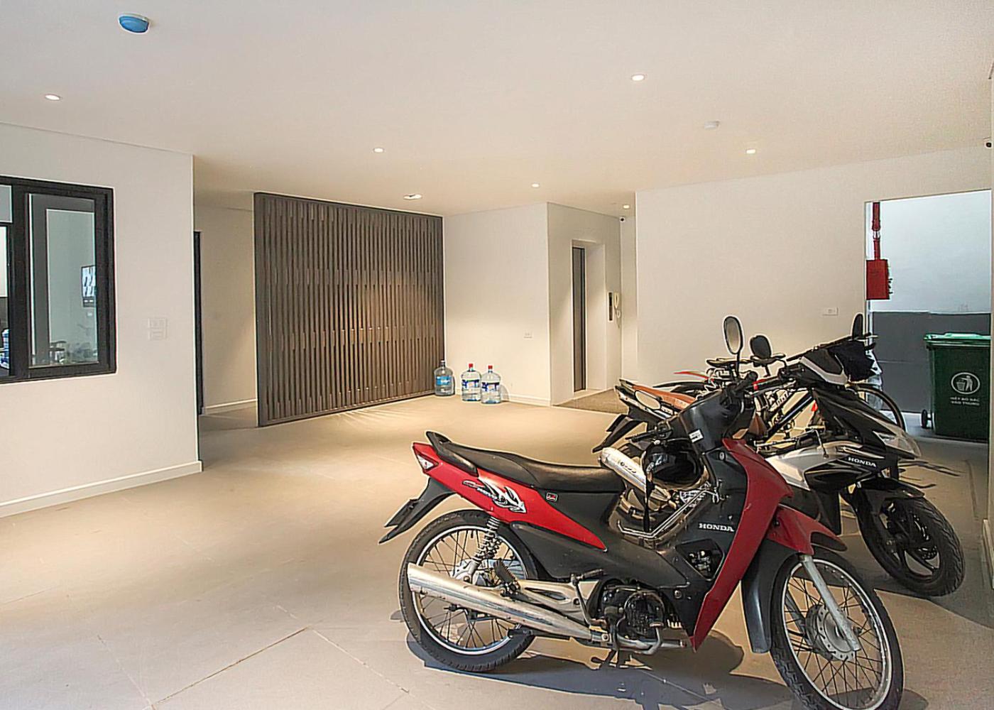 Hanoi Home 3 - Luxury Apartment in Tay Ho street