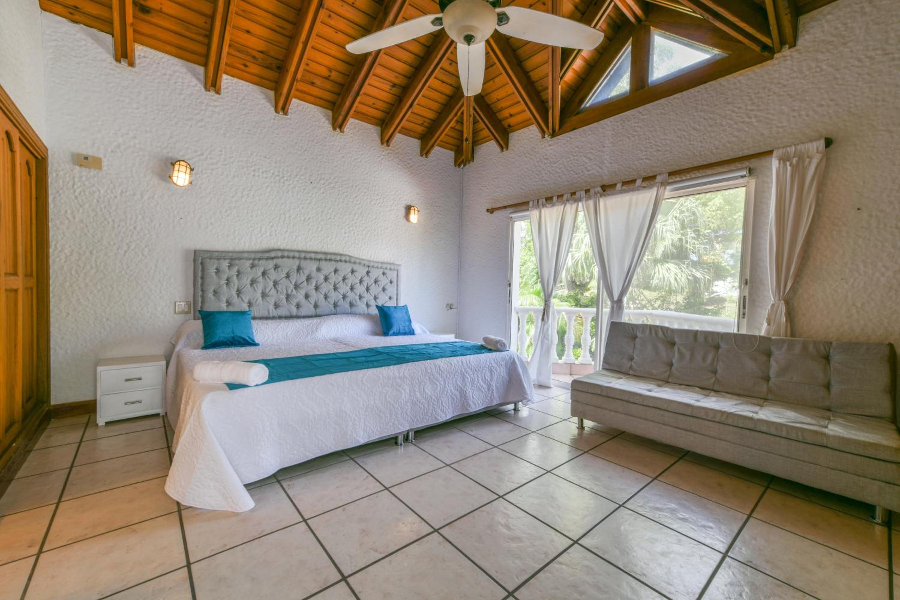 APARTAMENTOS TT9