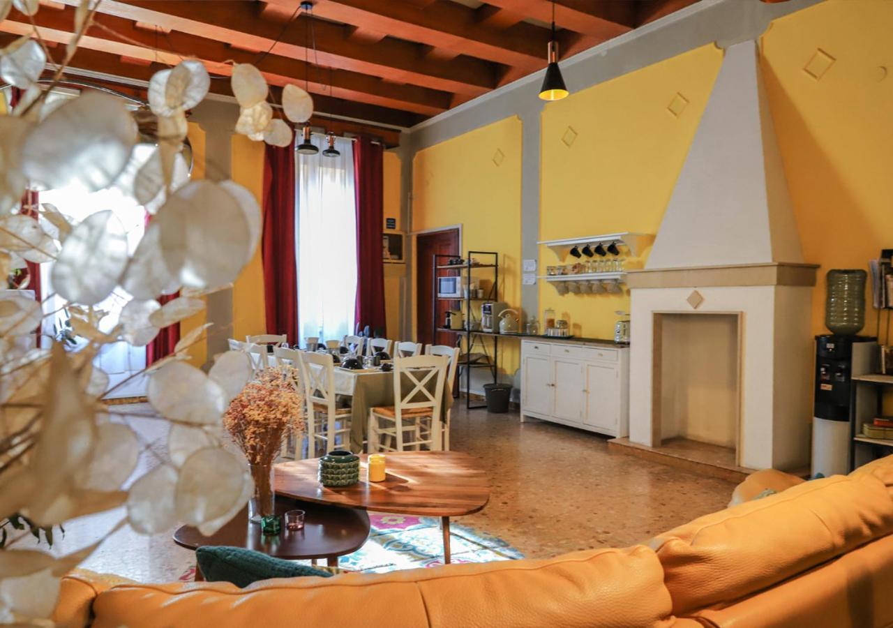 Hotel Retrò B&B - Image 1