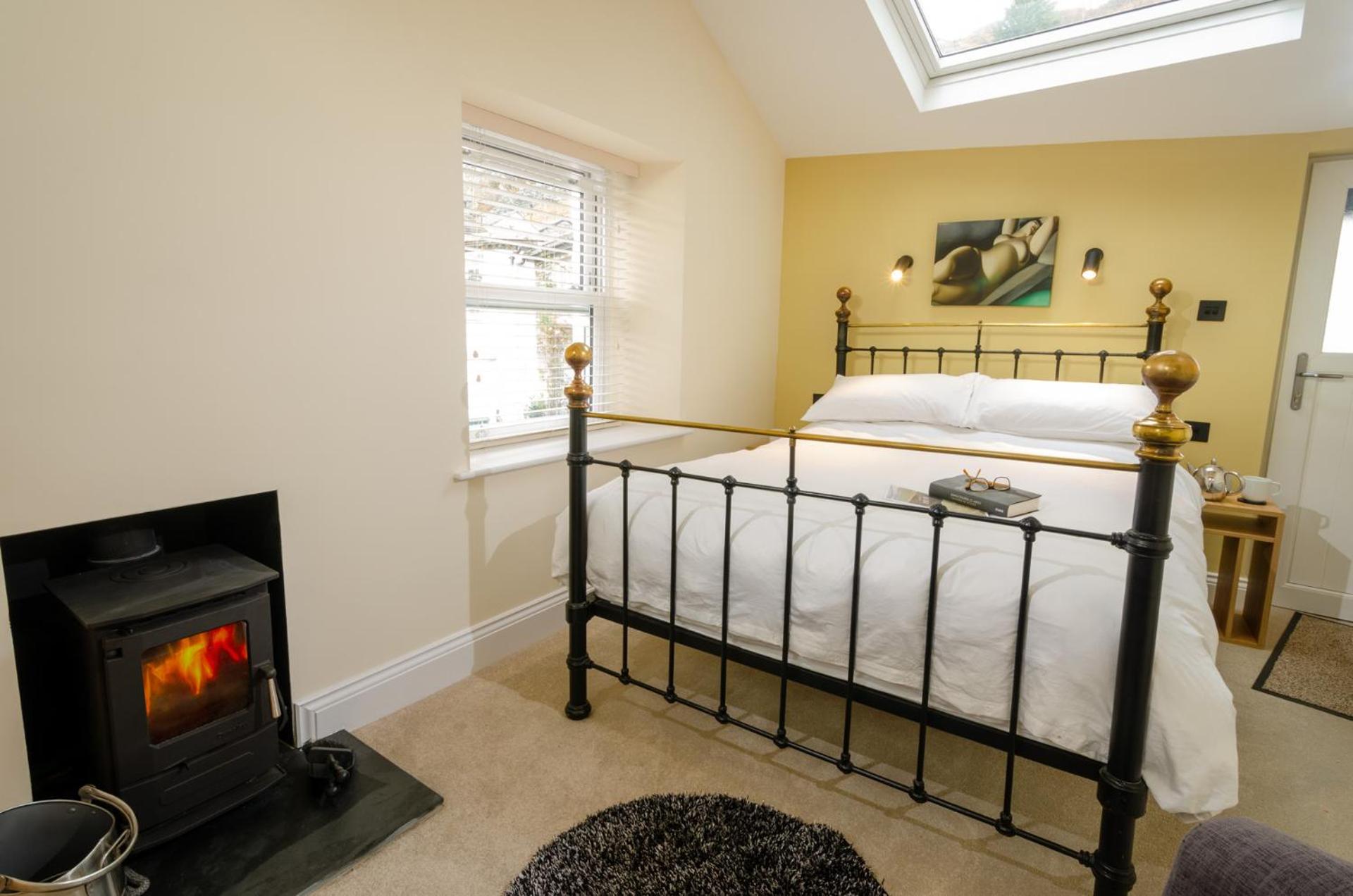 Anns Cottage, Chapel Stile view 4