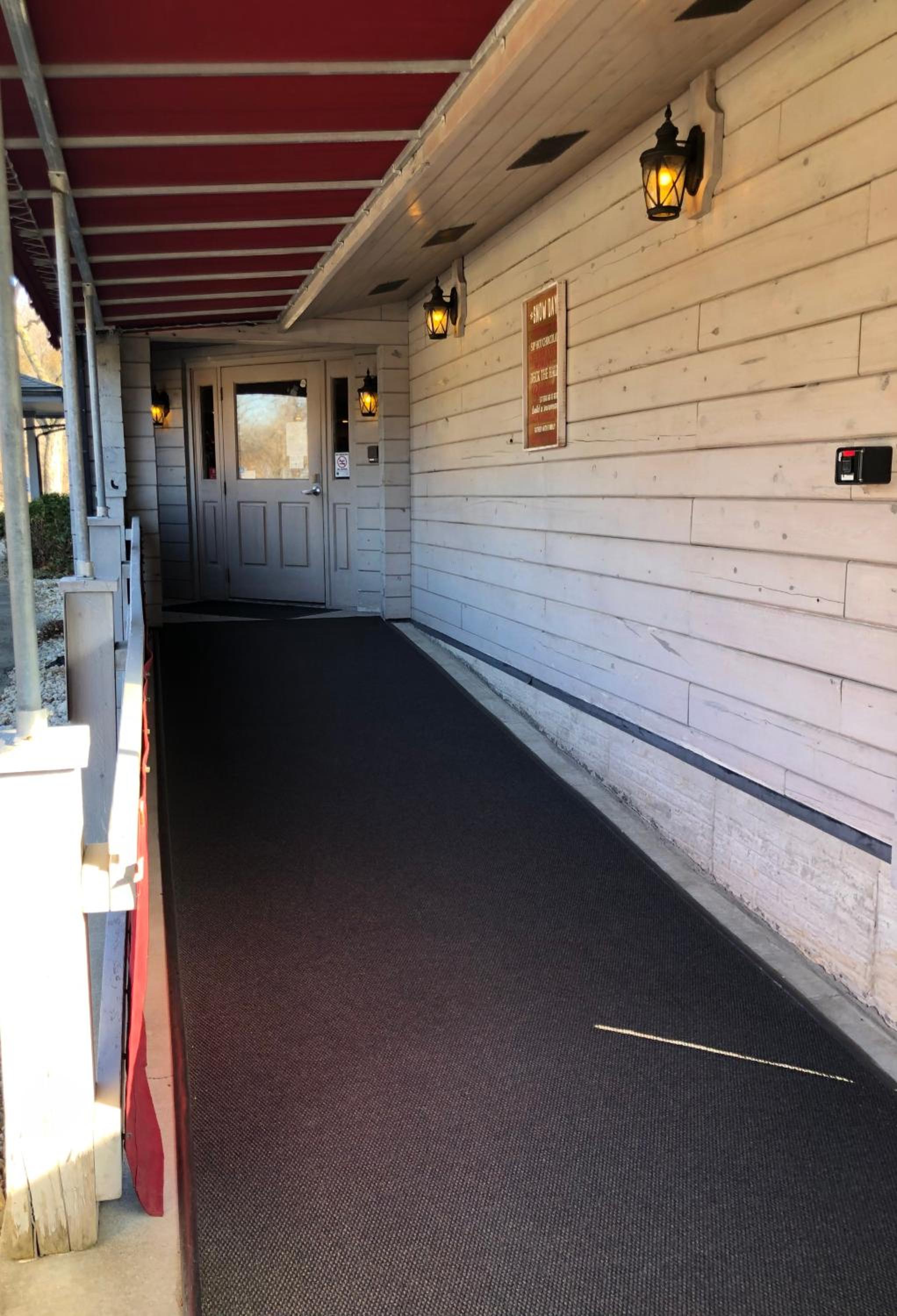 Paddle Wheel Inn, Bild 16